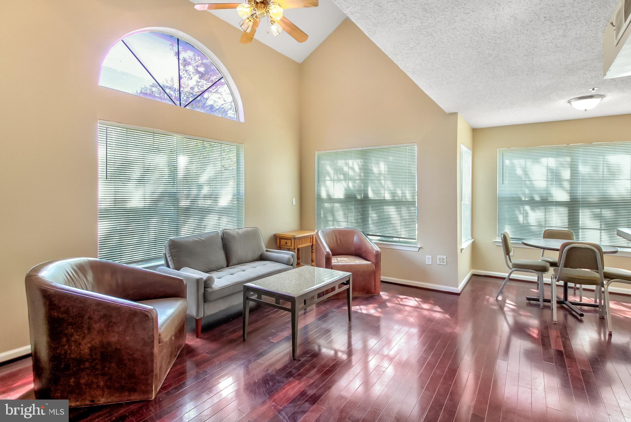 THE VISTAS - Residential Lease