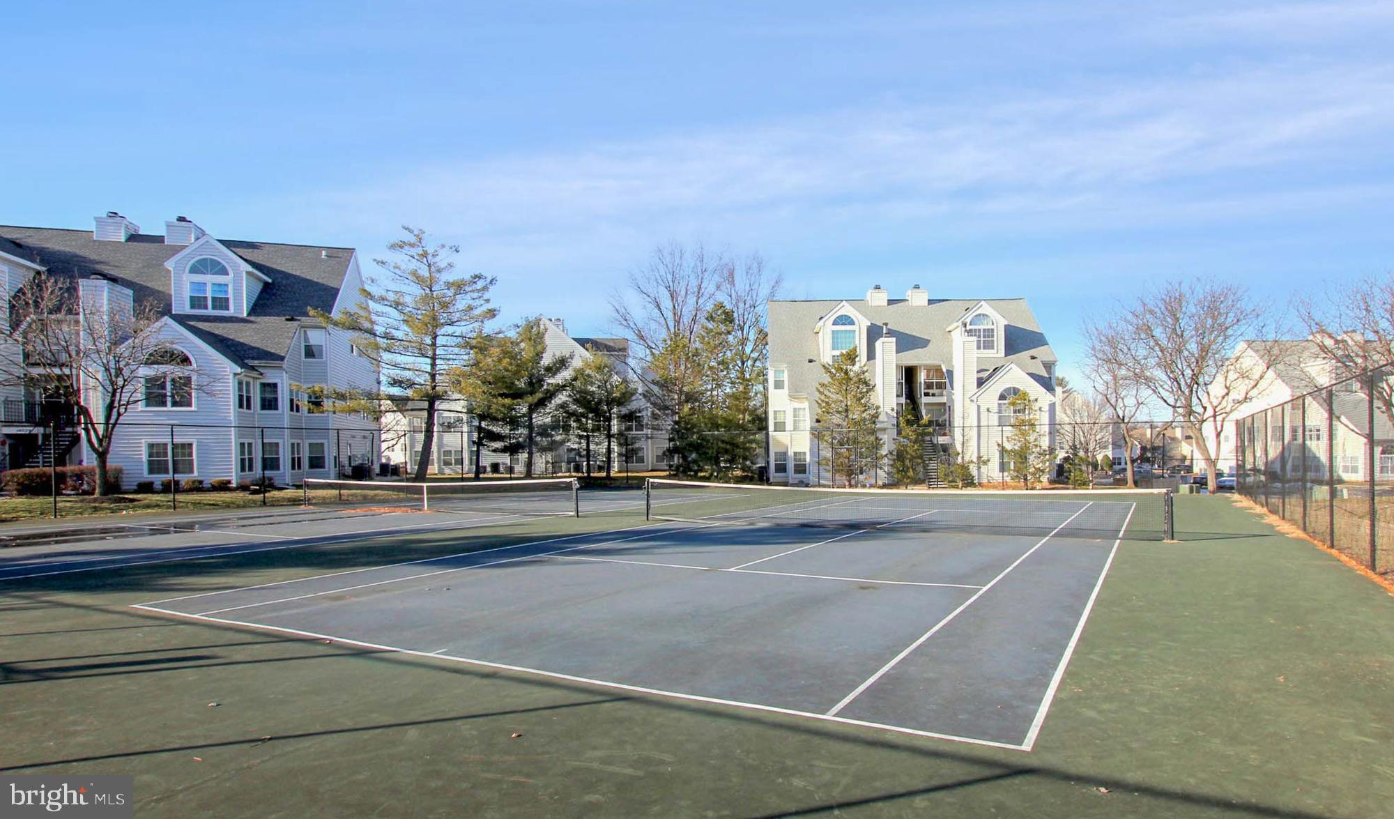 THE VISTAS - Residential Lease