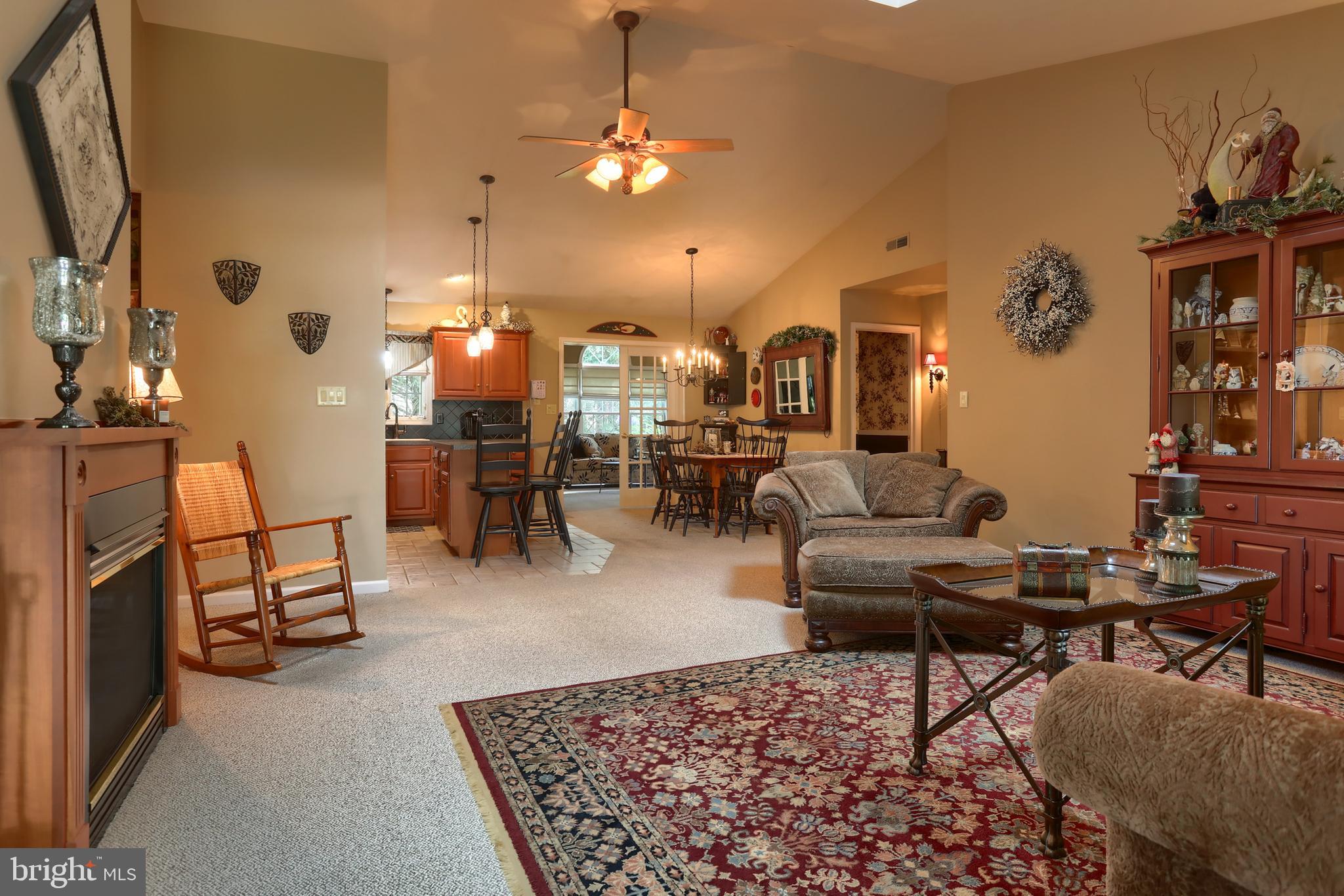 ARBOR GATE - Residential