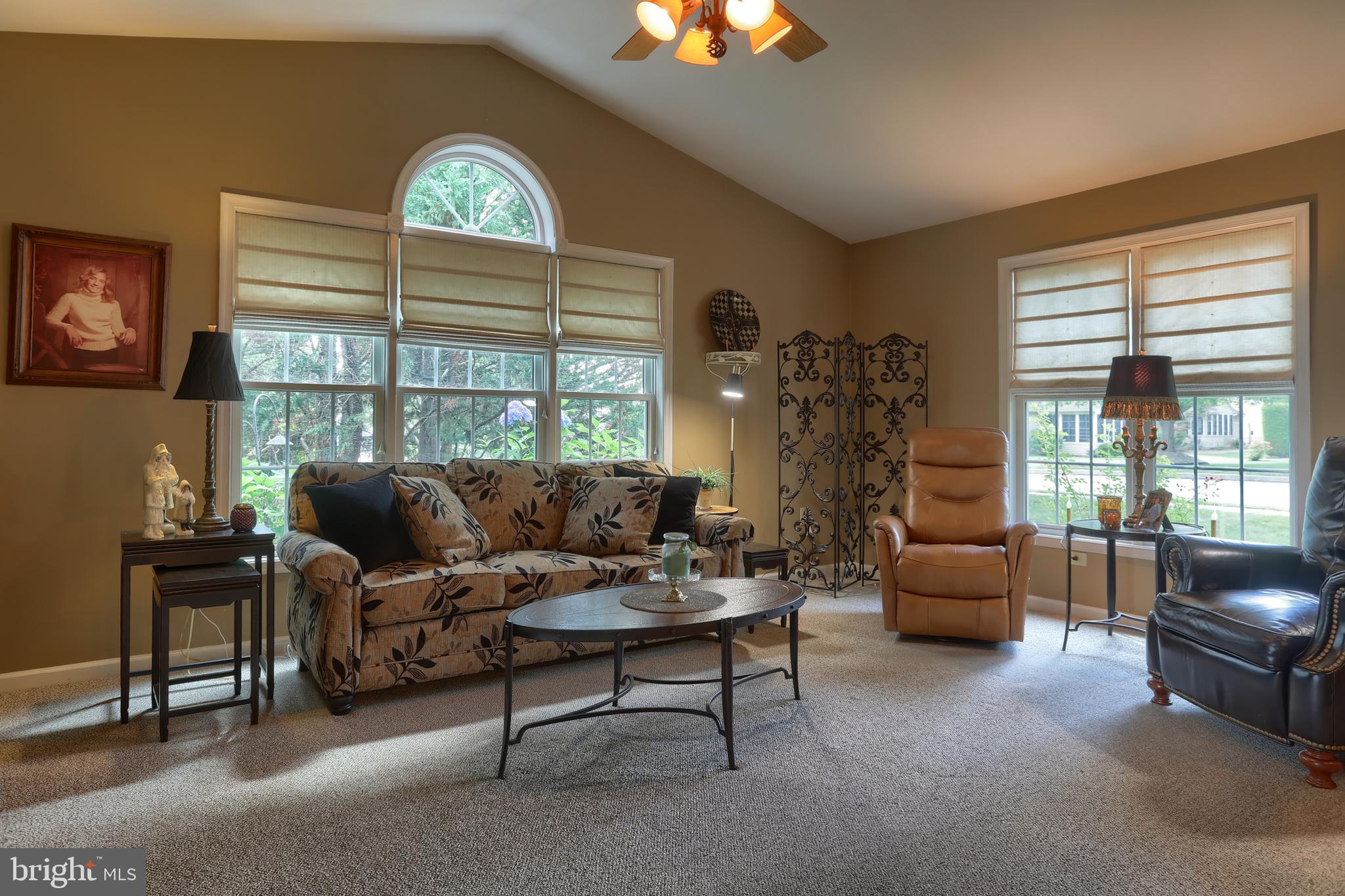 ARBOR GATE - Residential