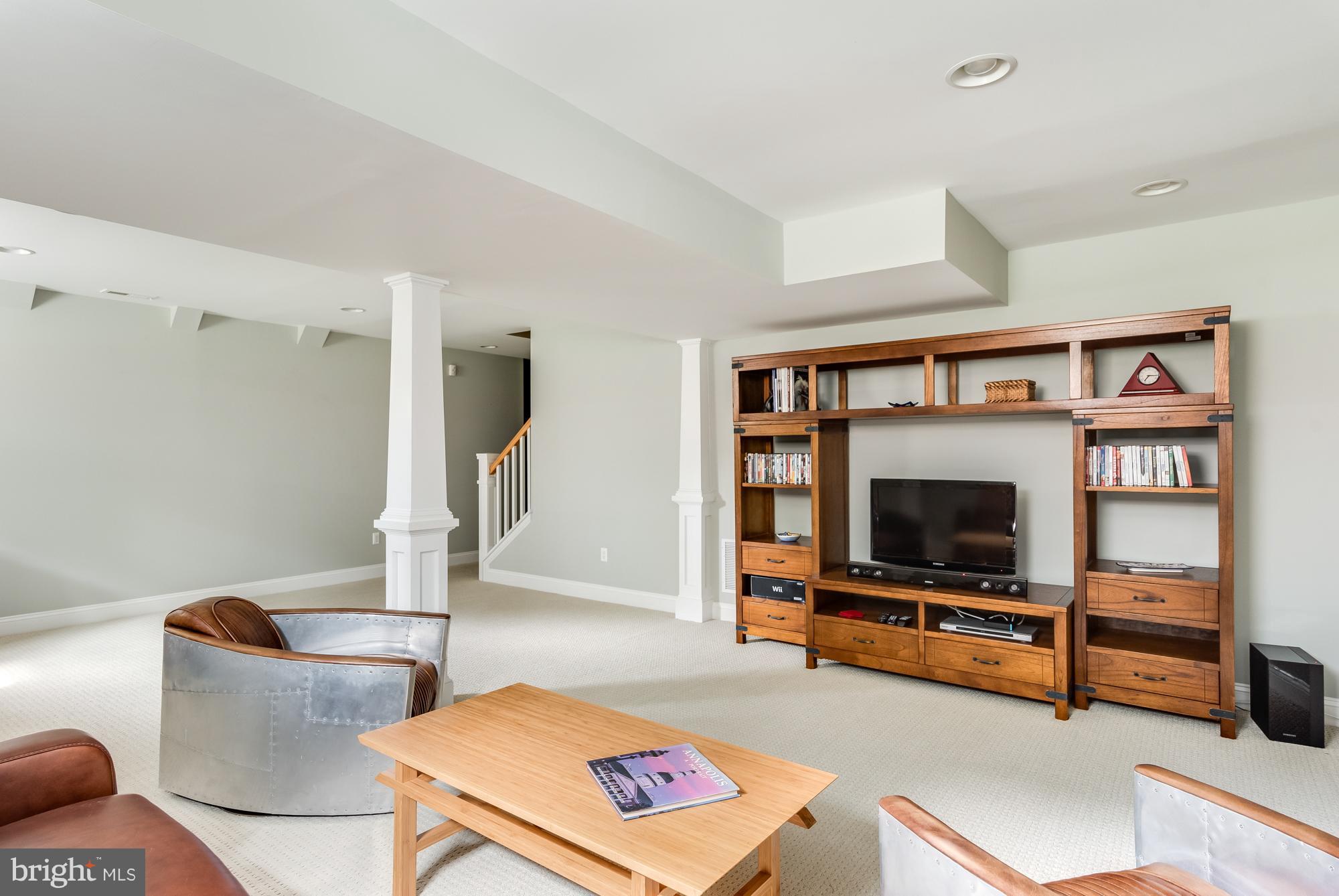 EASTPORT - Residential