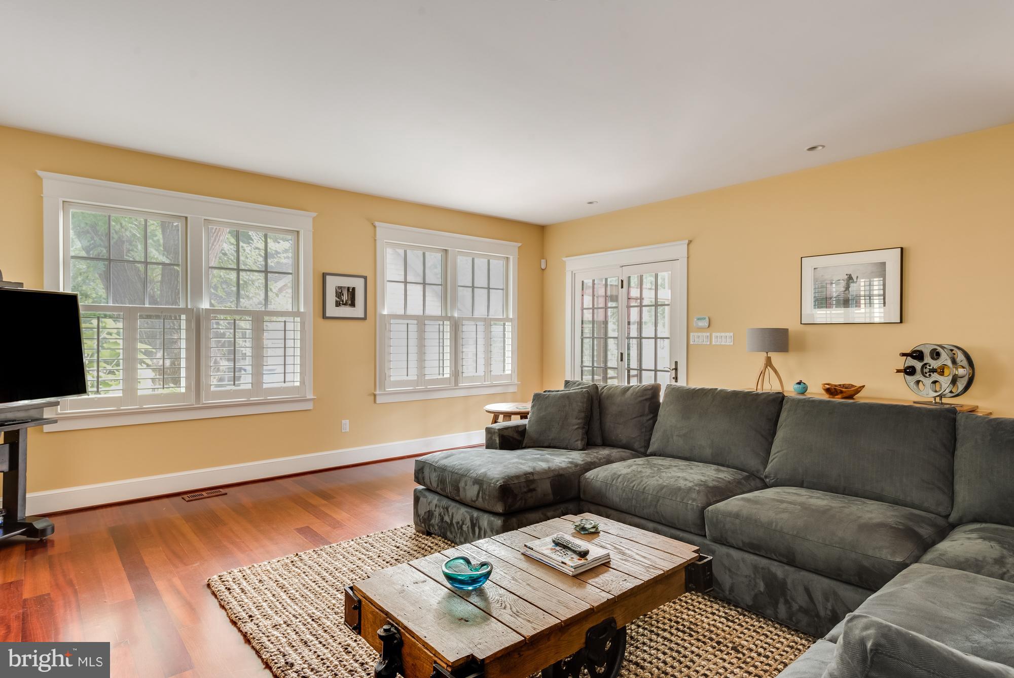 EASTPORT - Residential