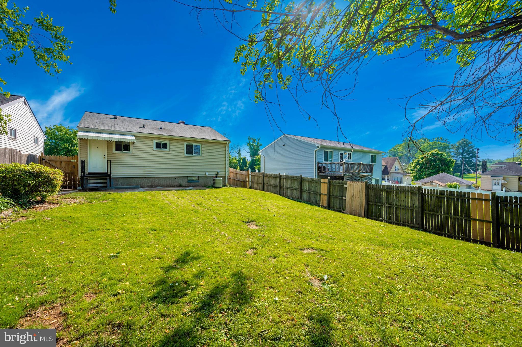 CATONSVILLE GARDENS - Residential