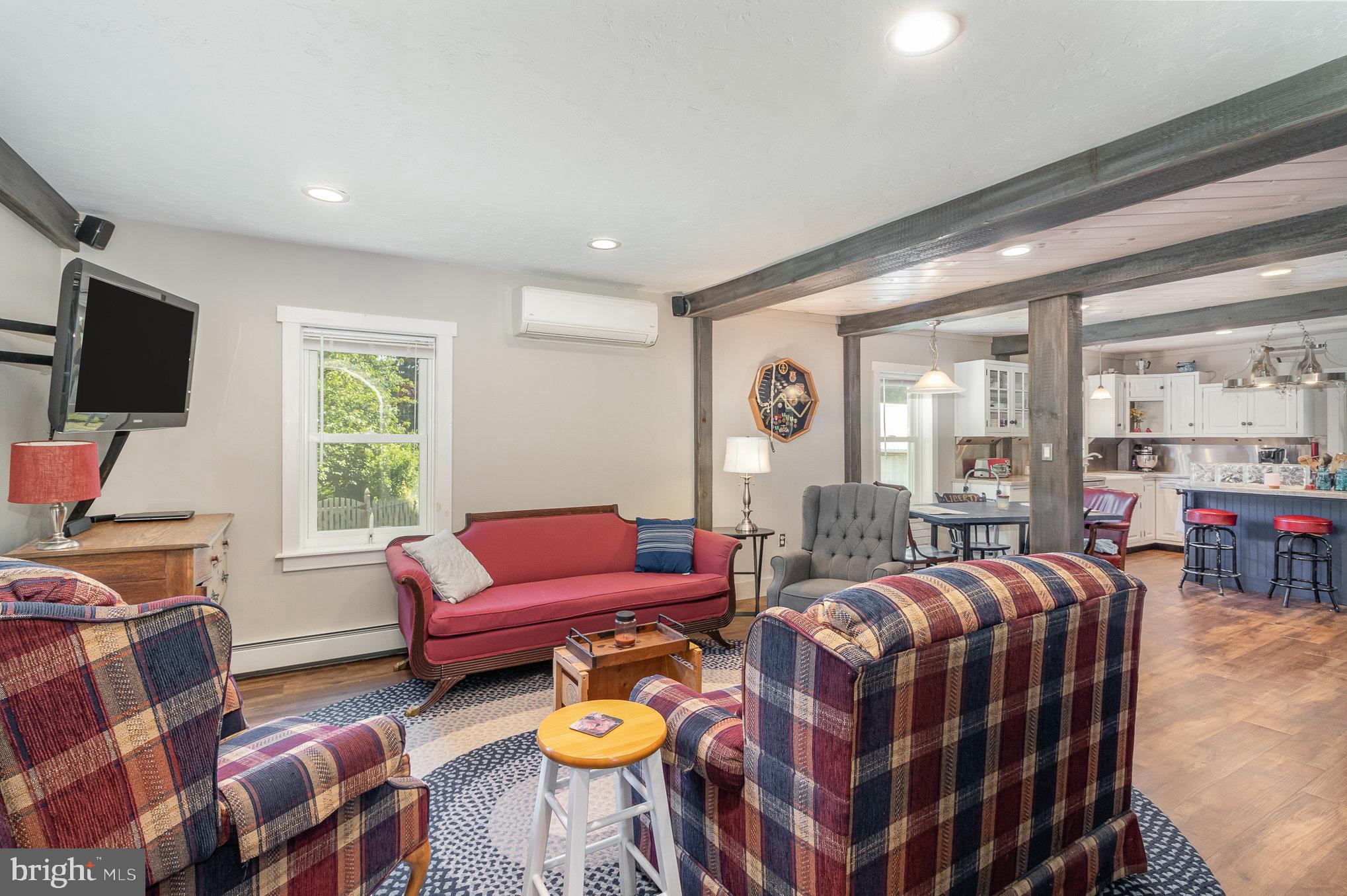 EAST BERLIN BOROUGH - Residential