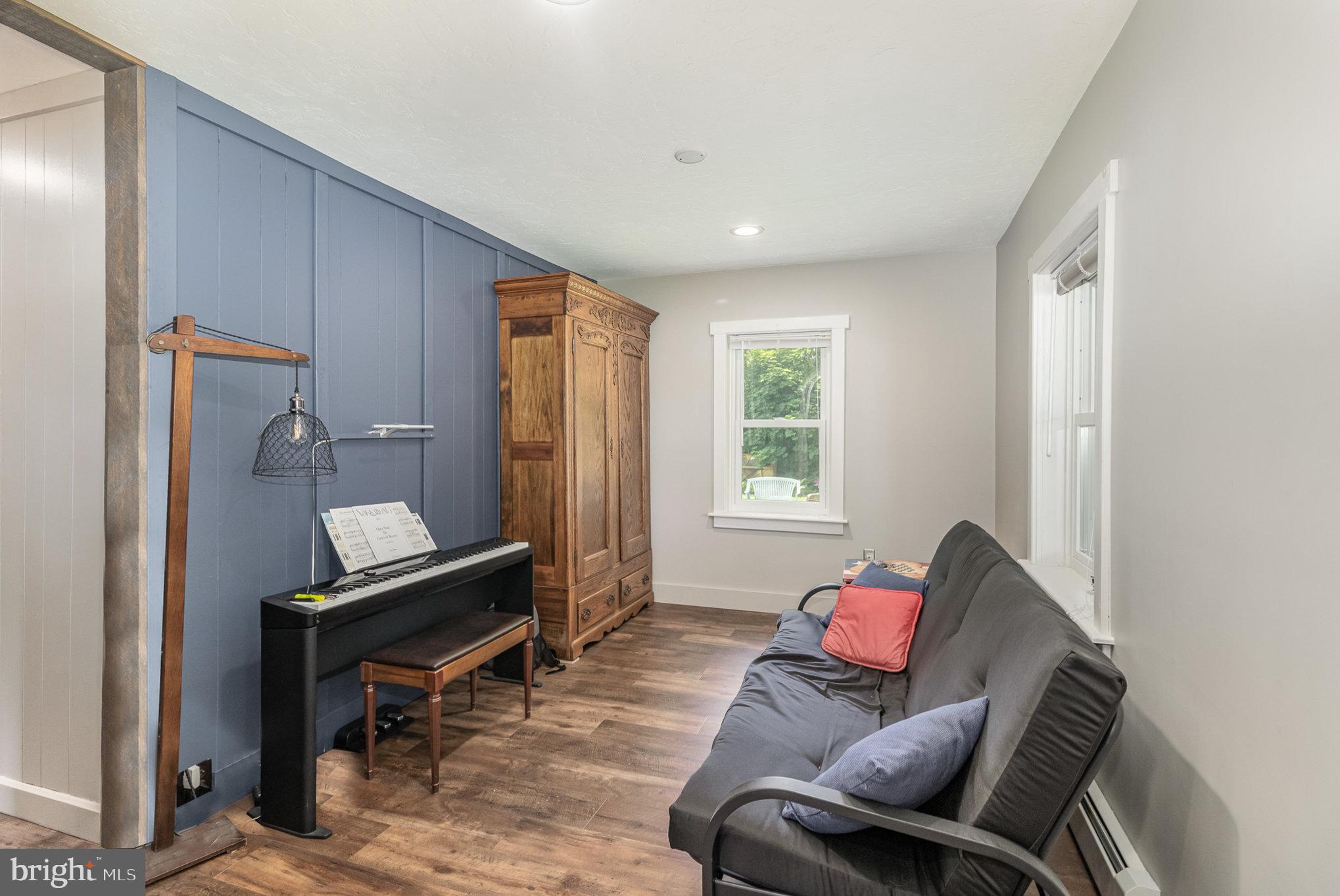 EAST BERLIN BOROUGH - Residential