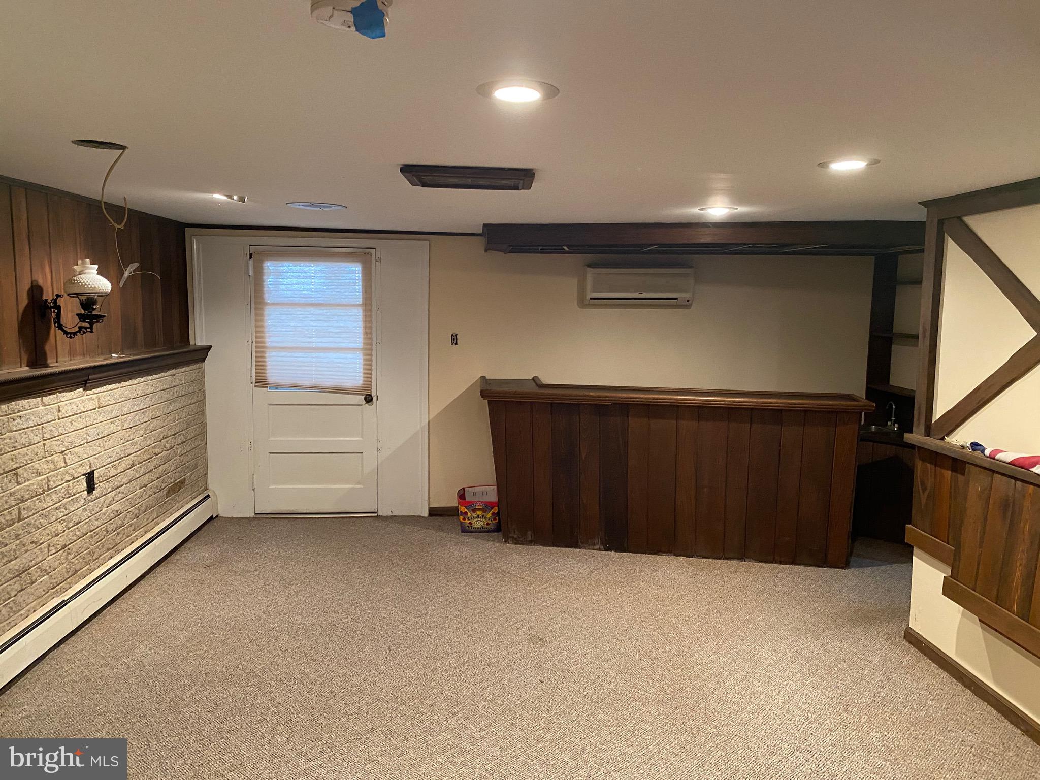 ABINGTON WOODS - Residential