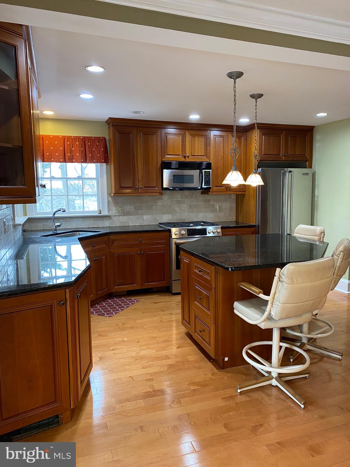 ABINGTON WOODS - Residential