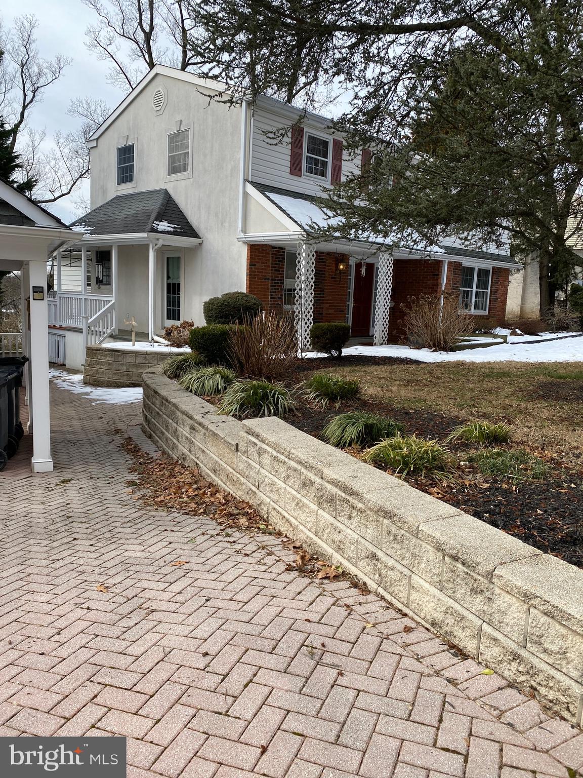 ABINGTON WOODS - Residential