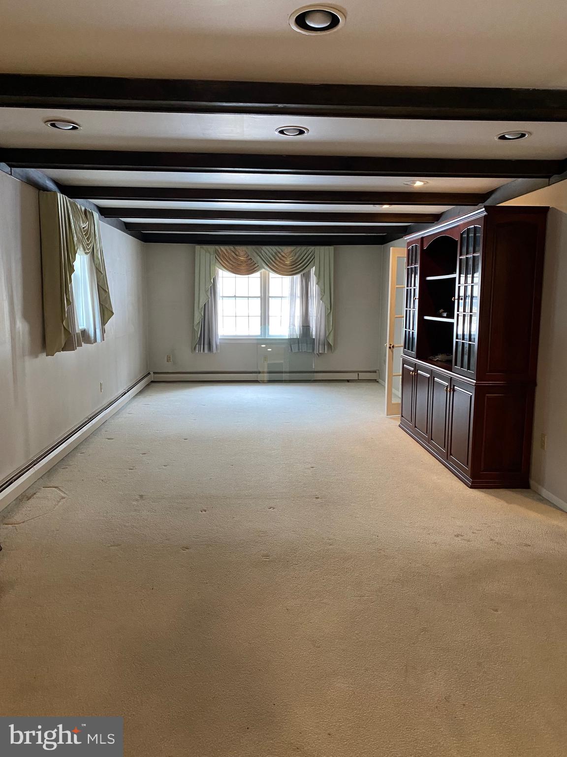 ABINGTON WOODS - Residential