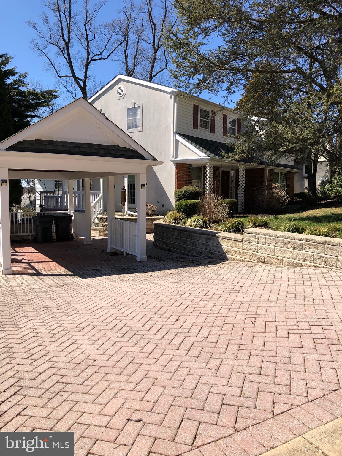 ABINGTON WOODS - Residential