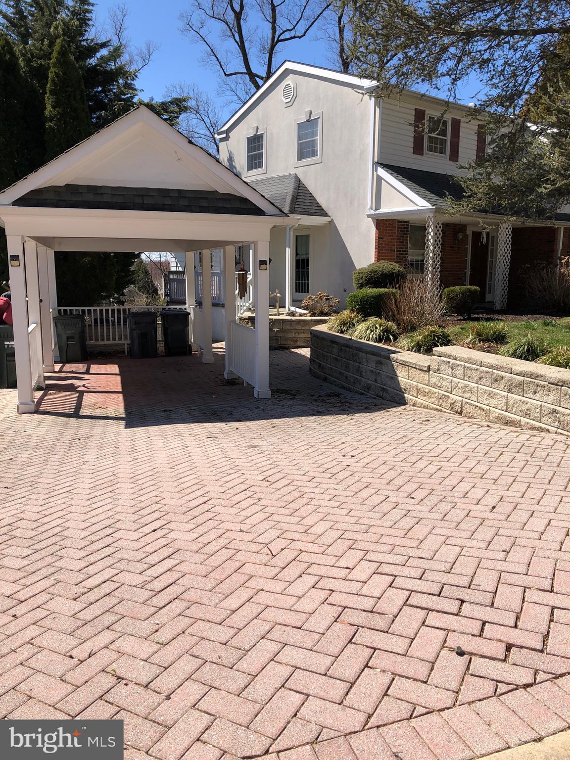 ABINGTON WOODS - Residential