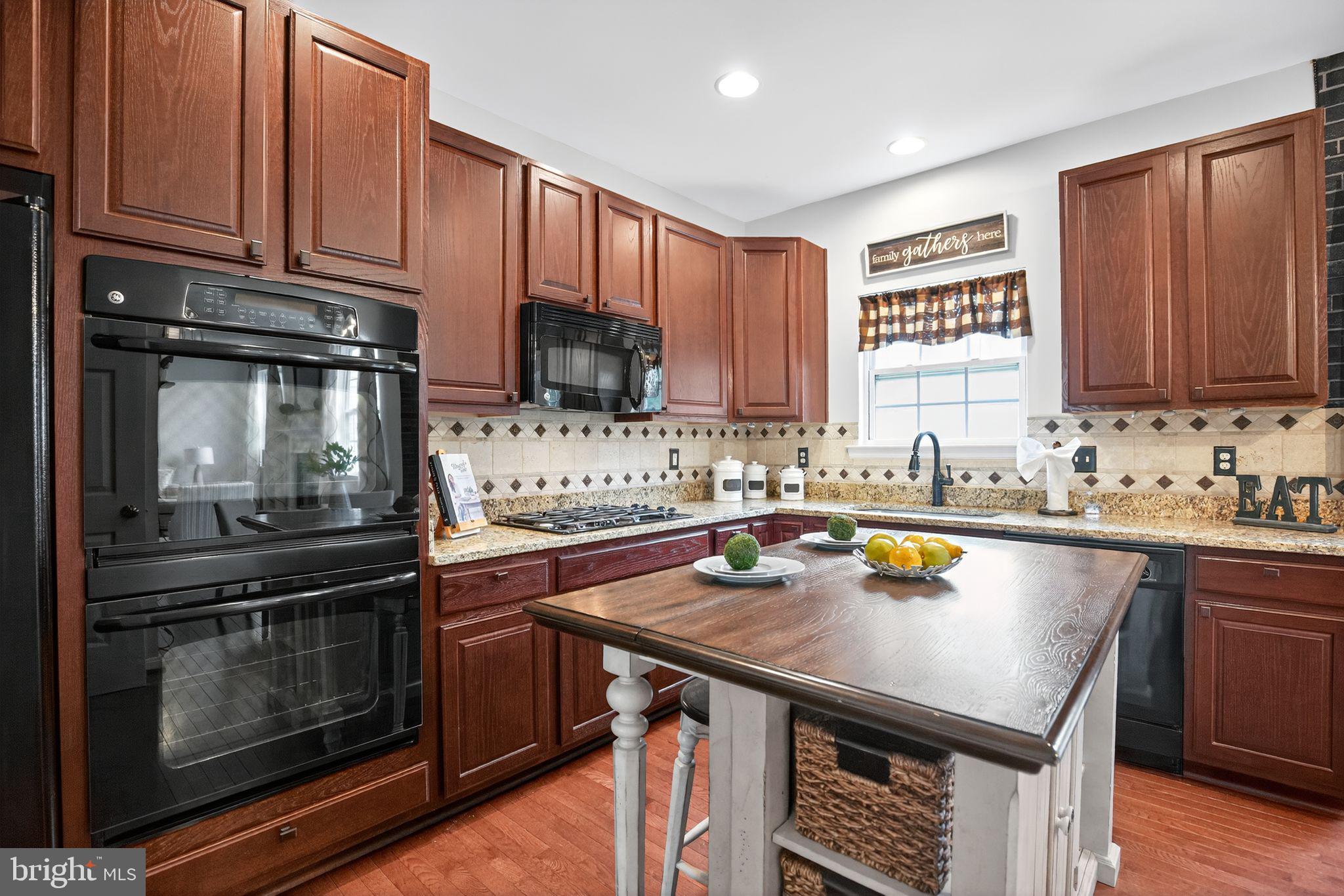 PRINCE FREDERICK CROSSING - Residential