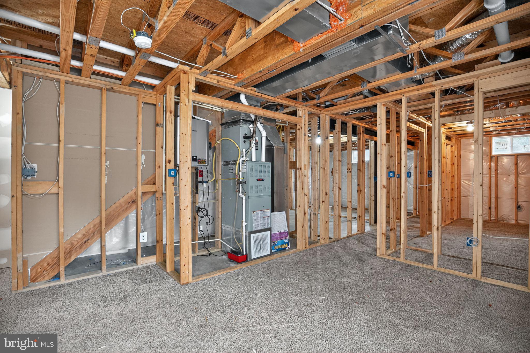 PRINCE FREDERICK CROSSING - Residential