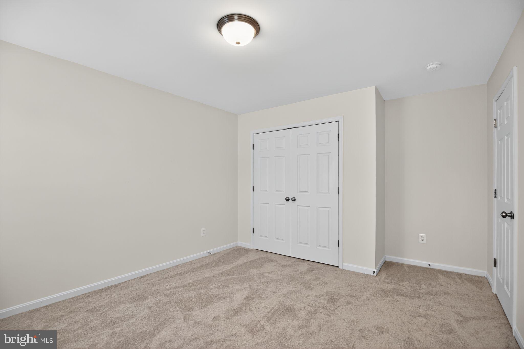 PRINCE FREDERICK CROSSING - Residential