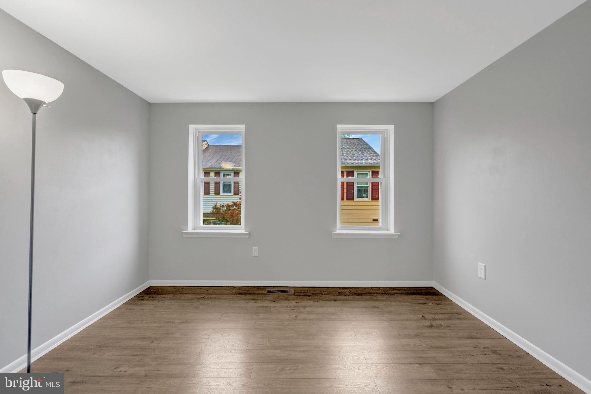 BROOKLEIGH - Residential Lease