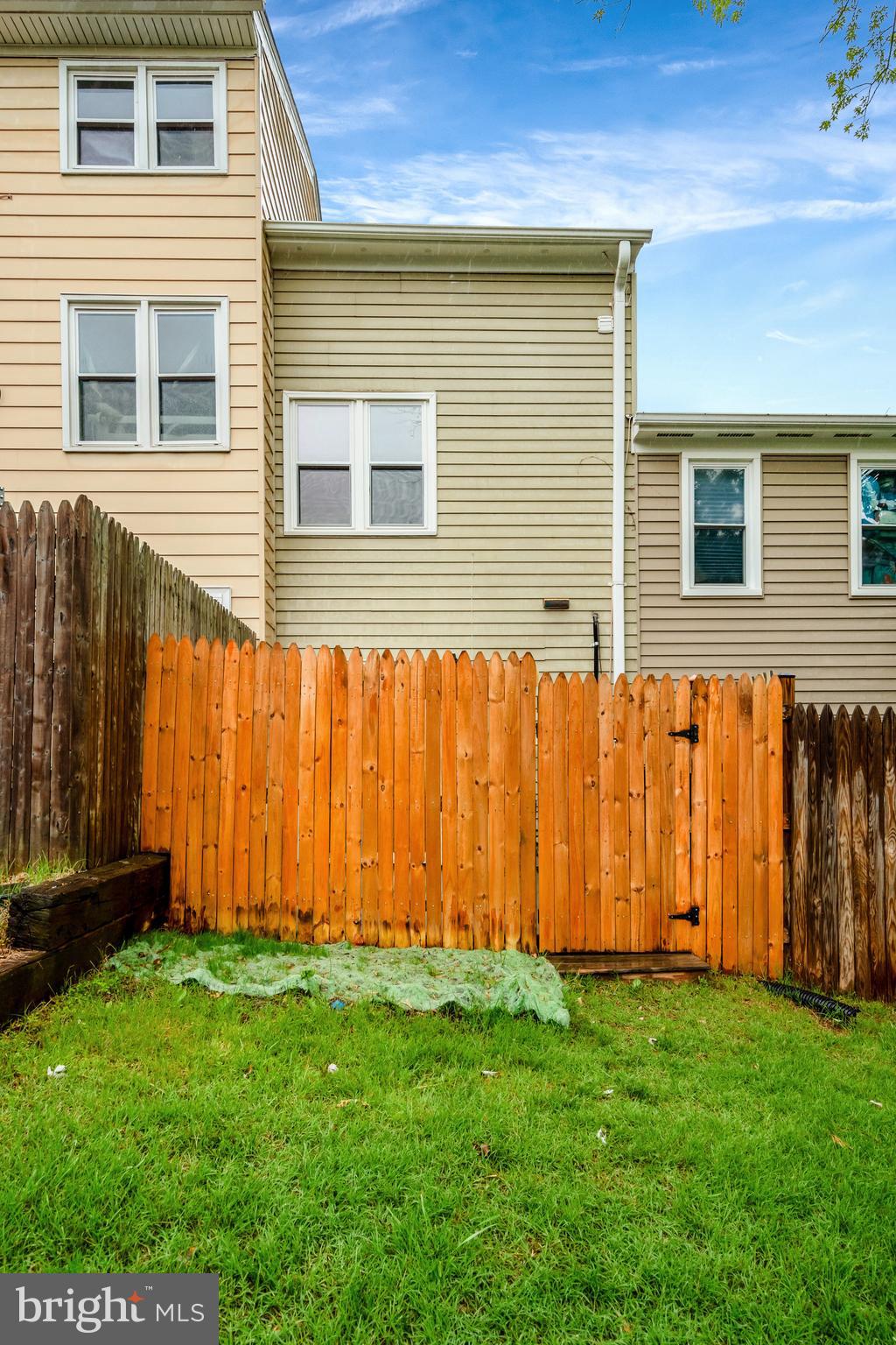 BROOKLEIGH - Residential Lease