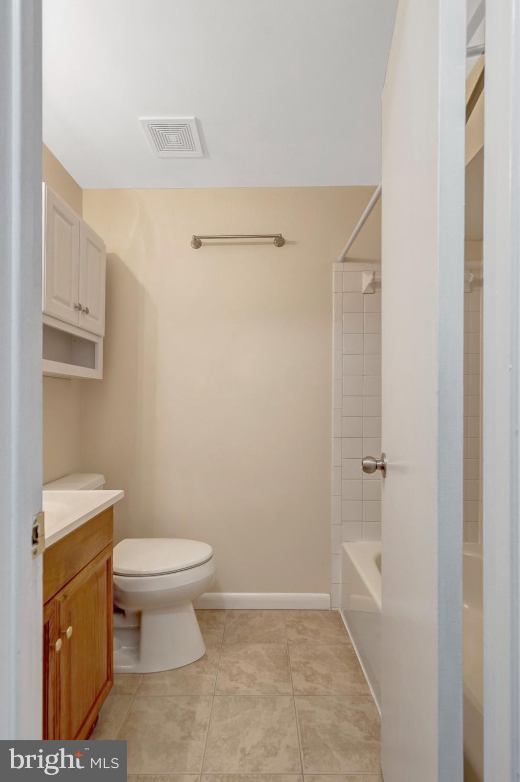 BROOKLEIGH - Residential Lease