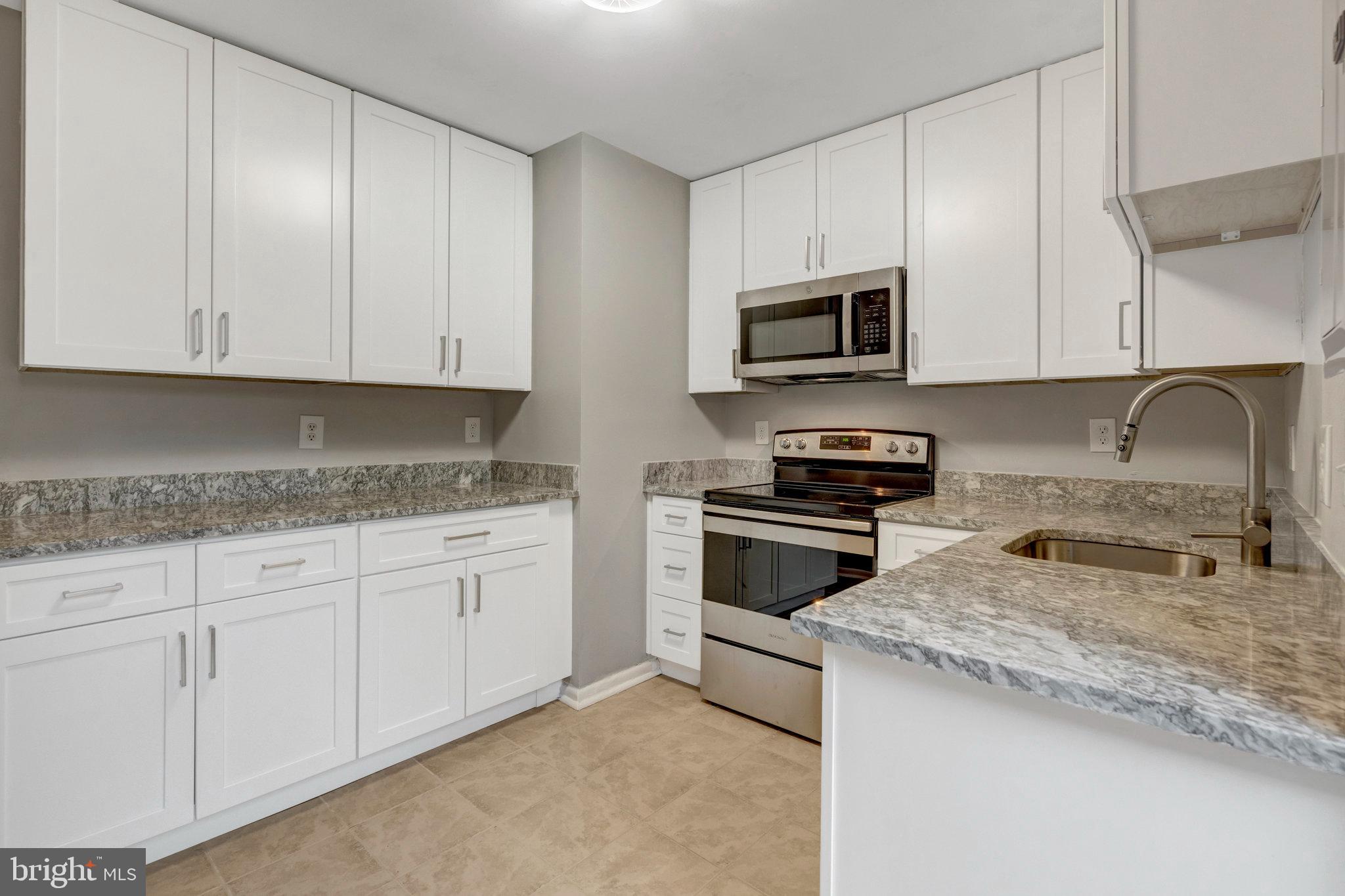 BROOKLEIGH - Residential Lease