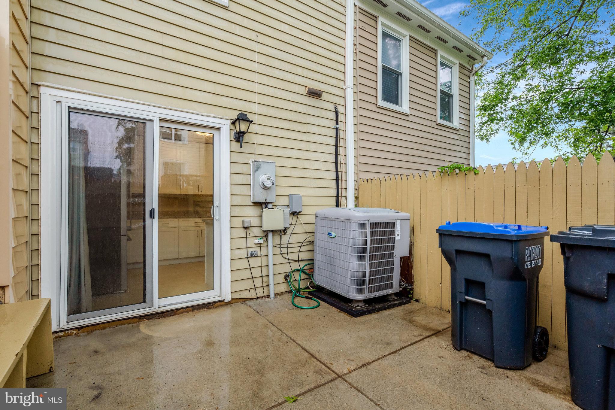 BROOKLEIGH - Residential Lease