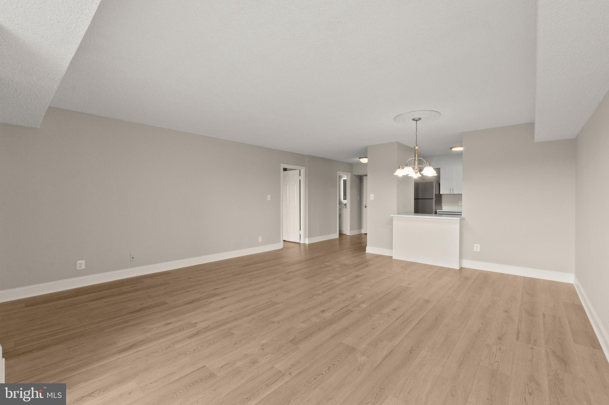 3800 POWELL LANE 1218