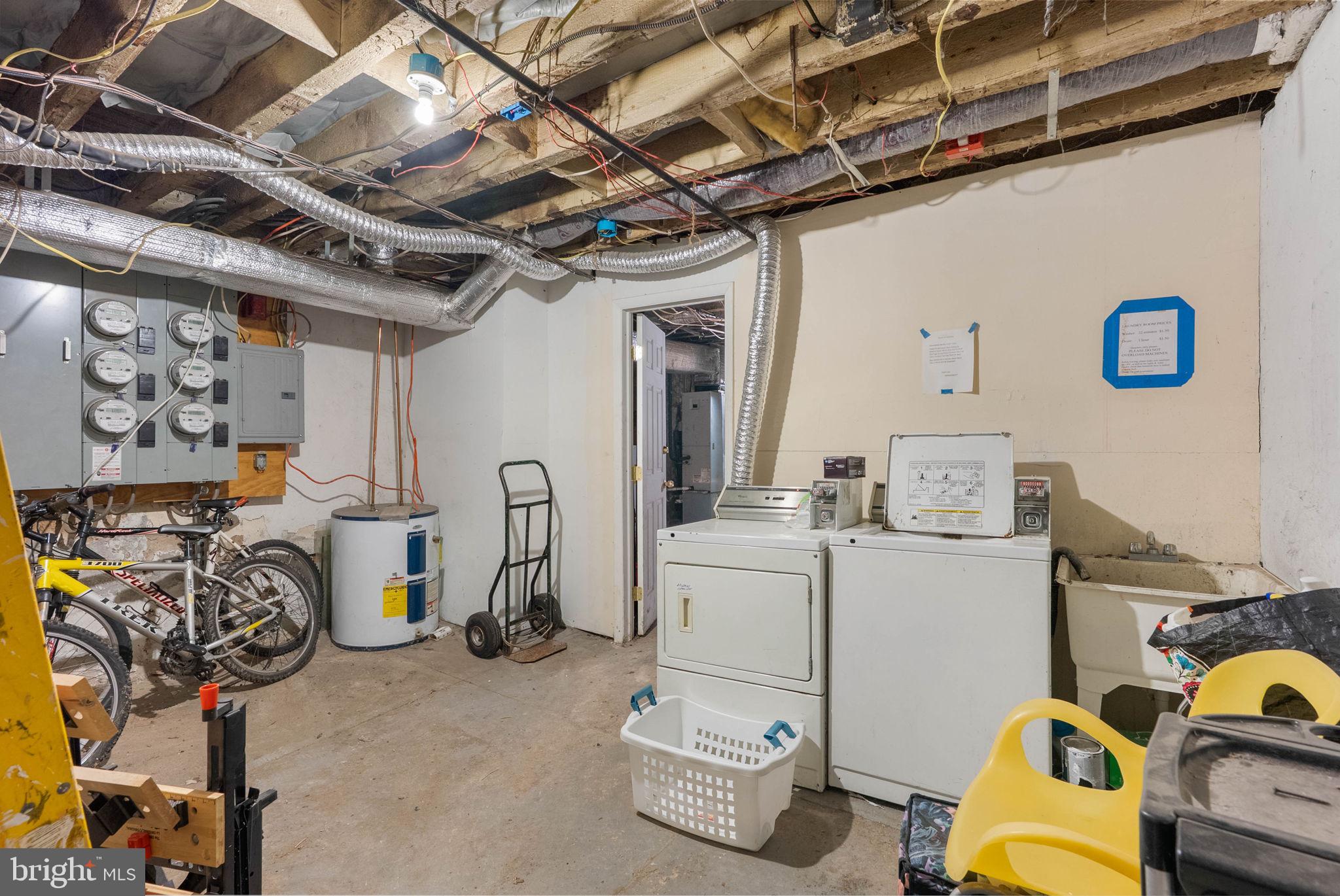 RITTENHOUSE SQUARE - Residential Income