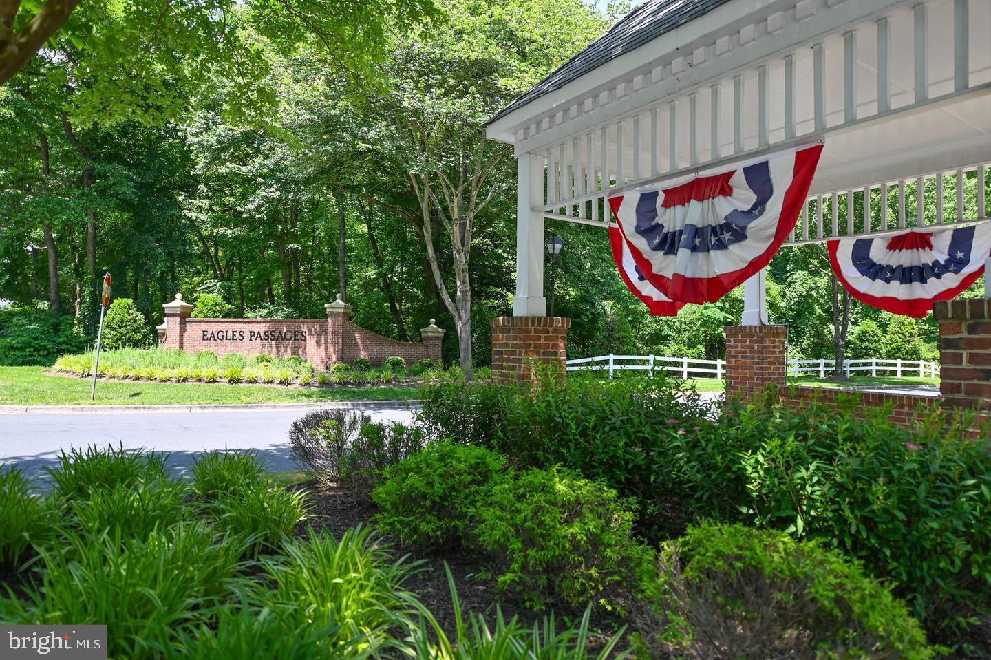 EAGLES PASSAGES - Residential