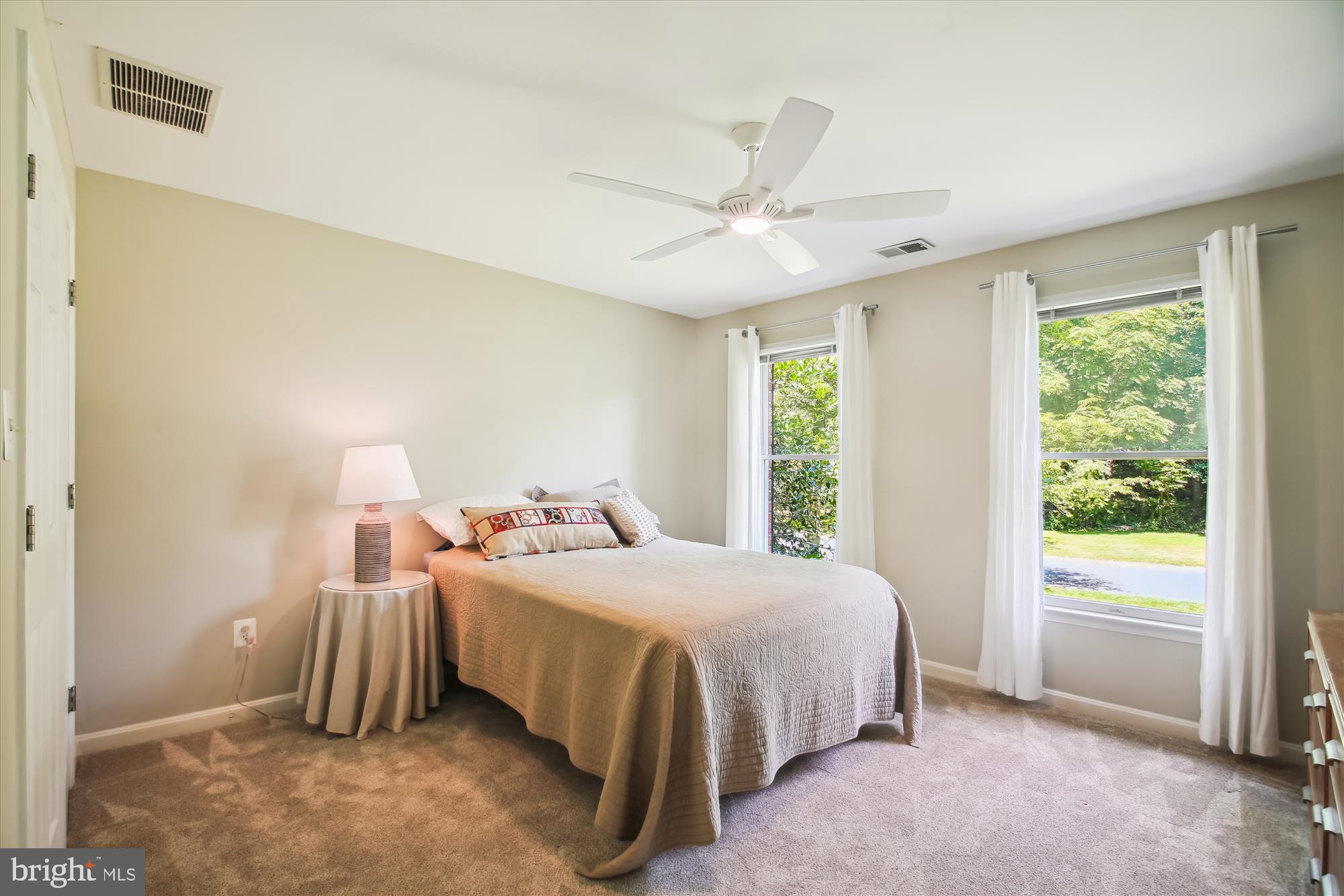 EAGLES PASSAGES - Residential