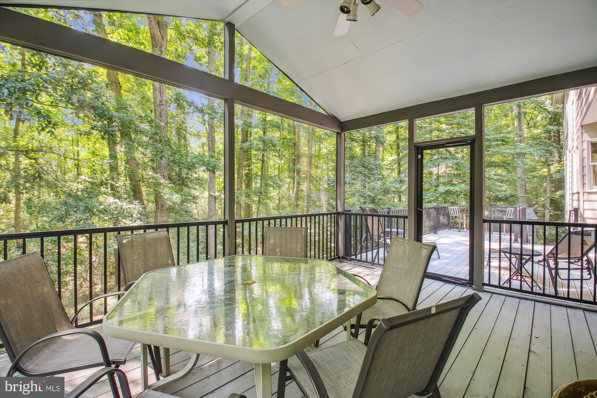 EAGLES PASSAGES - Residential