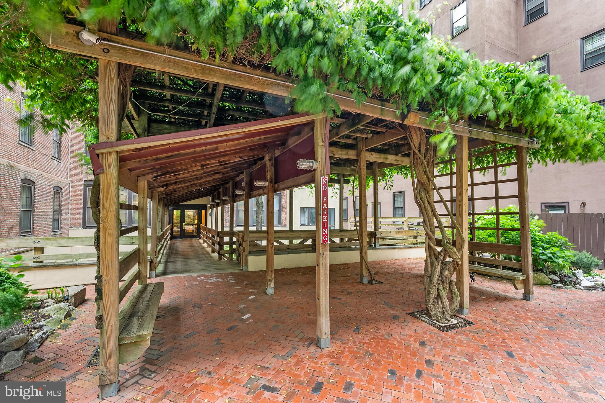 OLD CITY - Residential