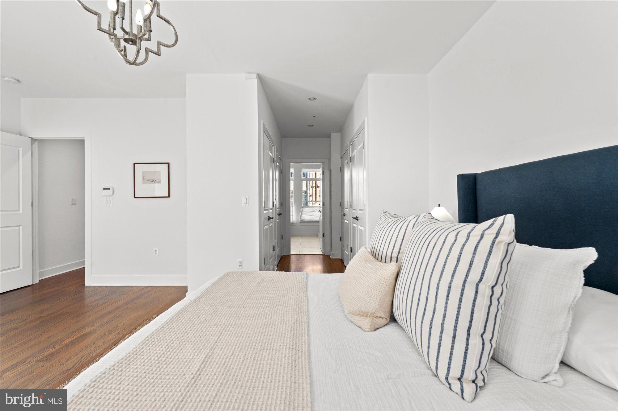 PRINTERS ROW - Residential