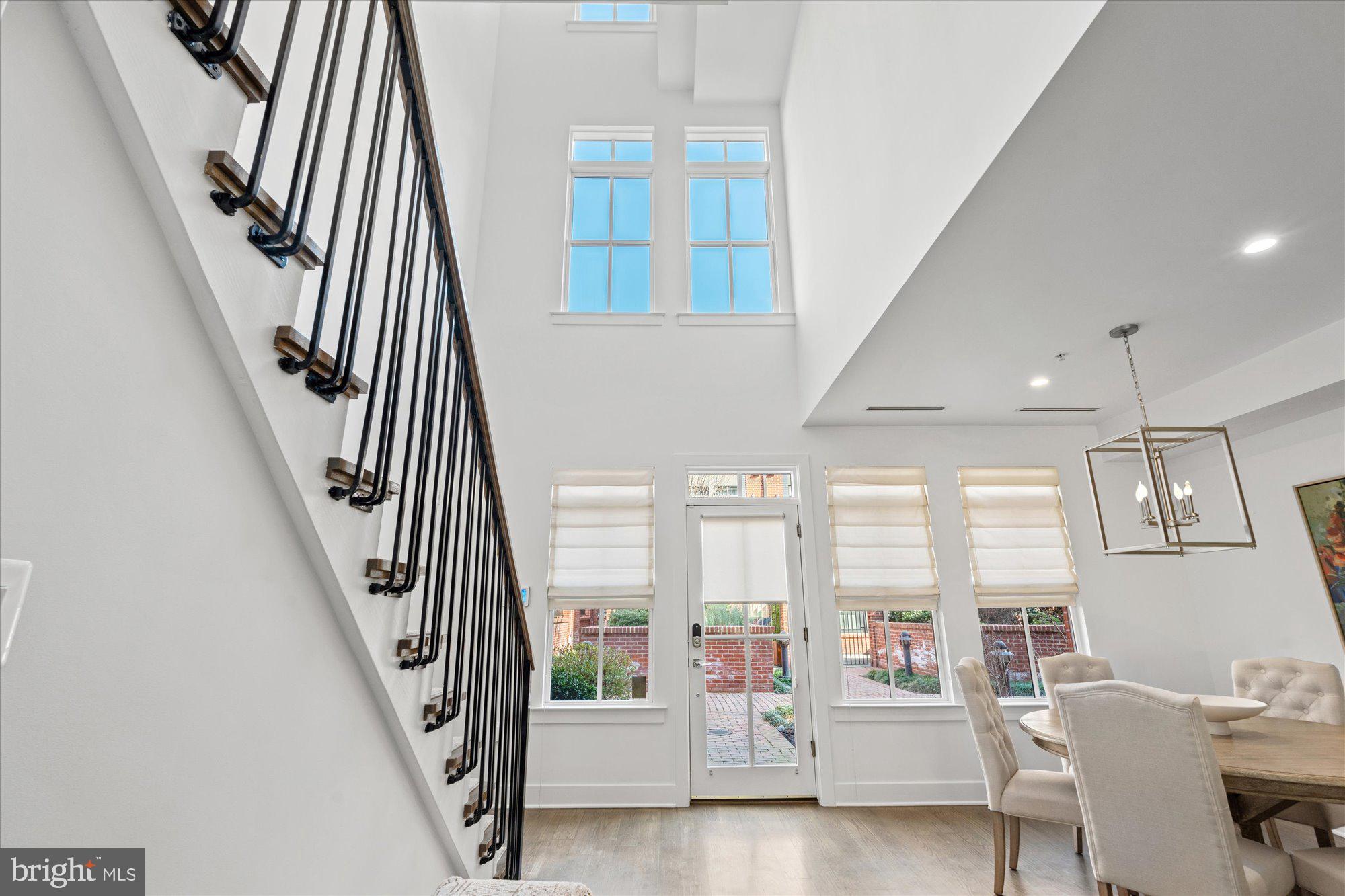 PRINTERS ROW - Residential