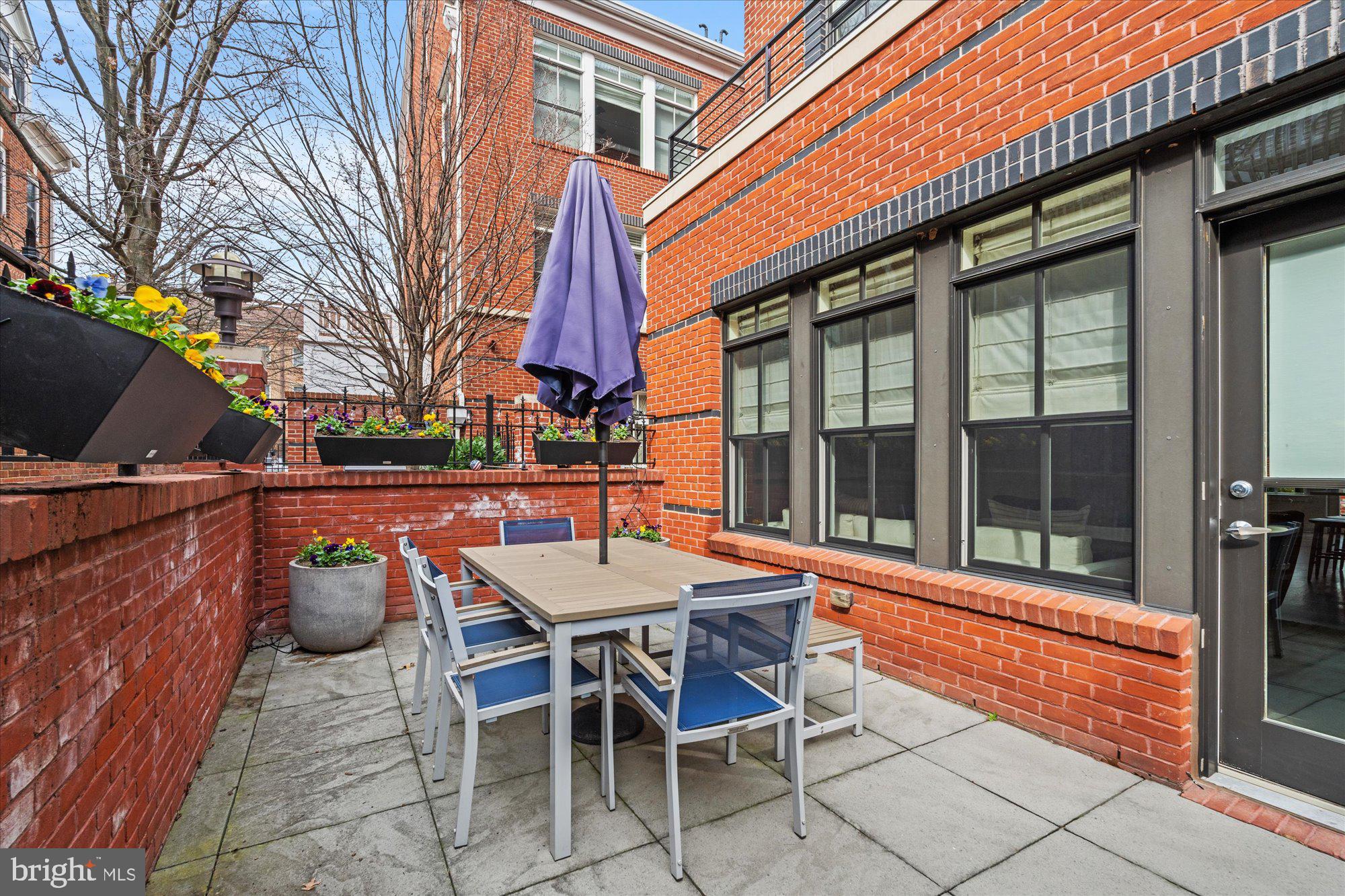 PRINTERS ROW - Residential