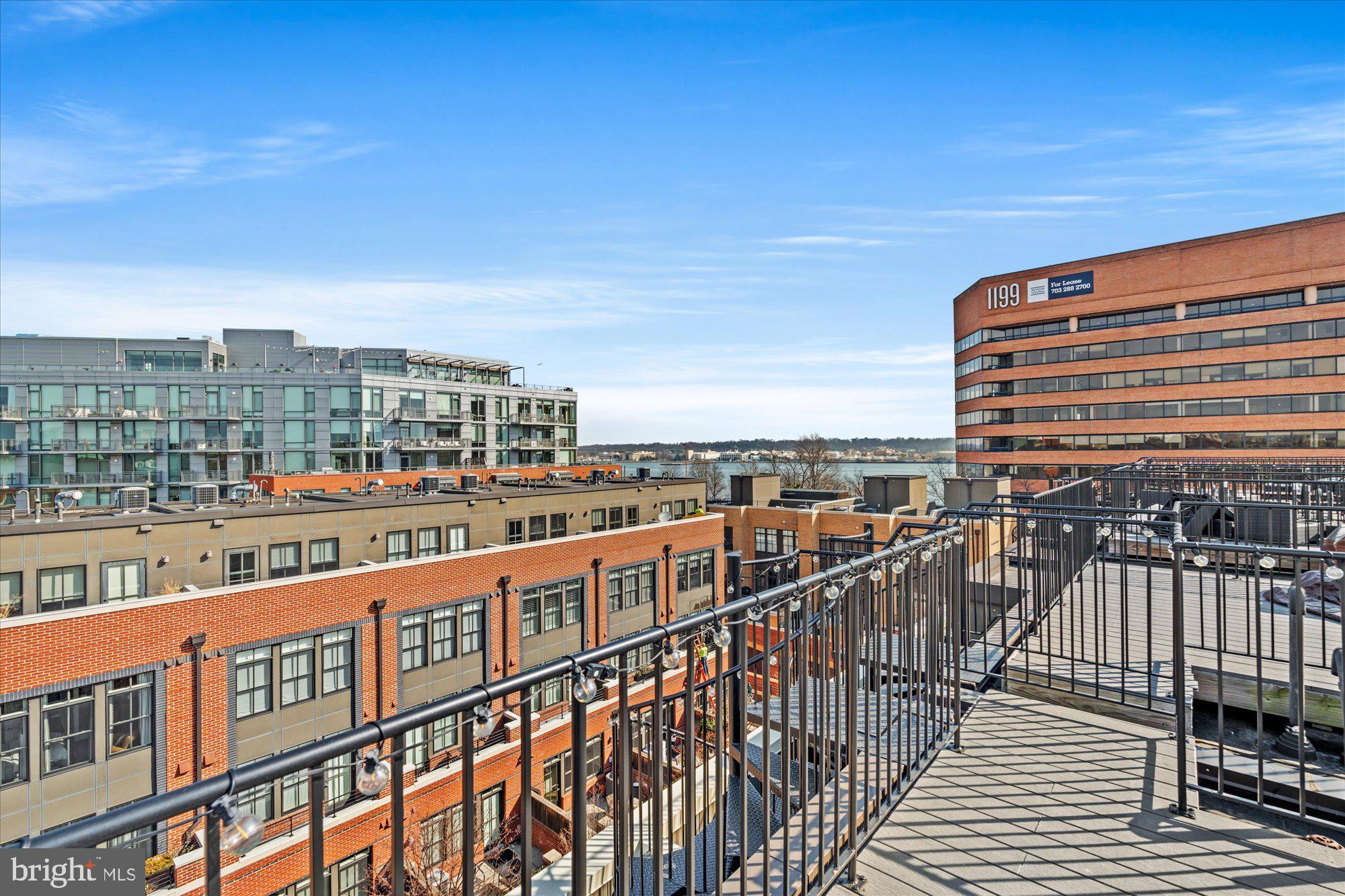 PRINTERS ROW - Residential