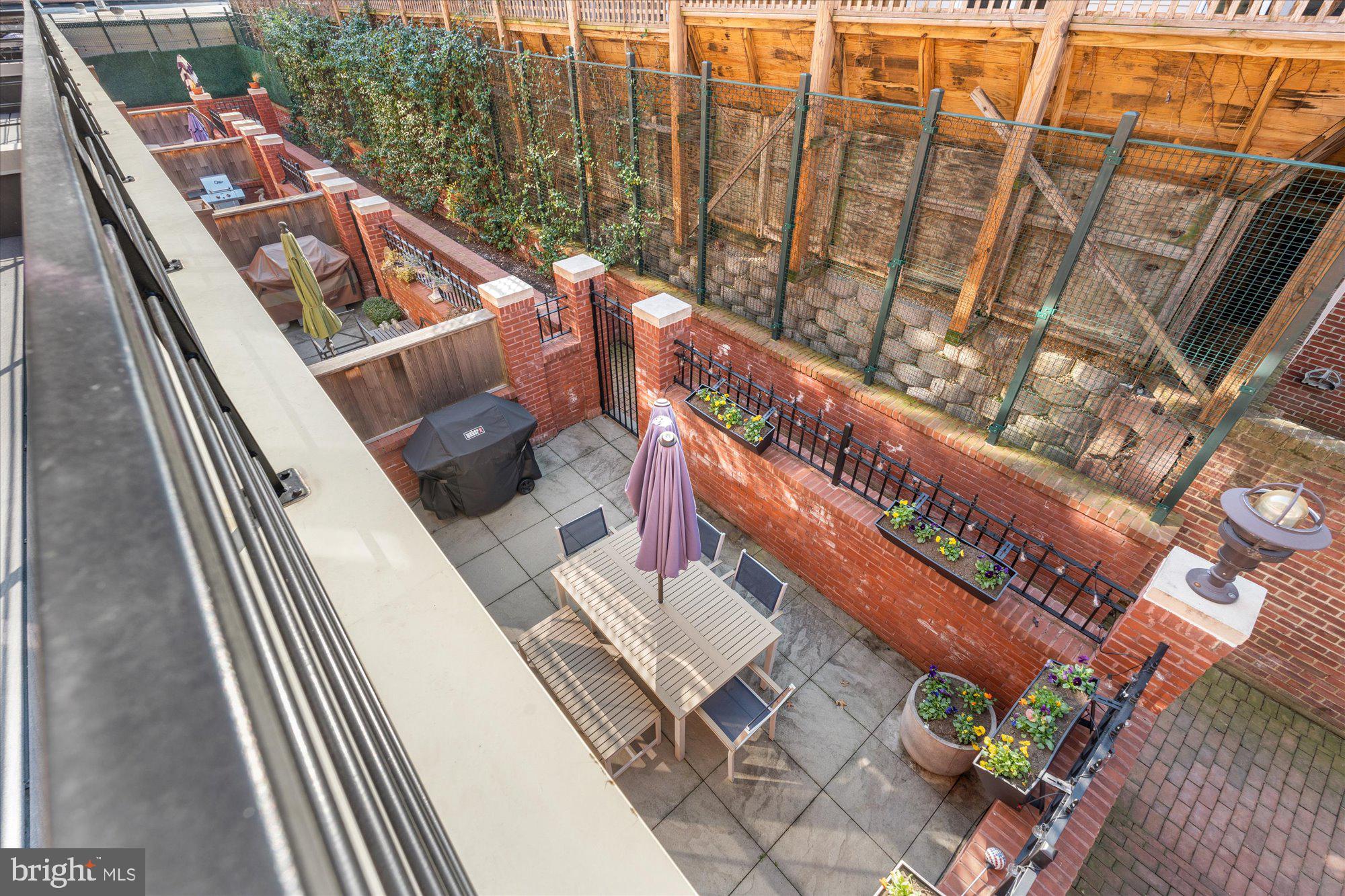 PRINTERS ROW - Residential