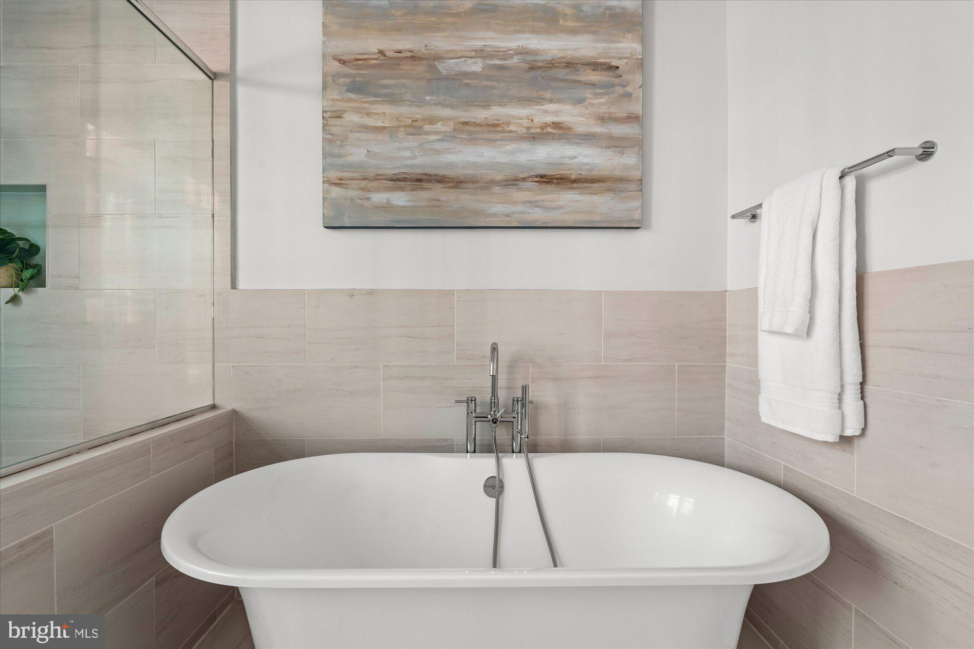 PRINTERS ROW - Residential