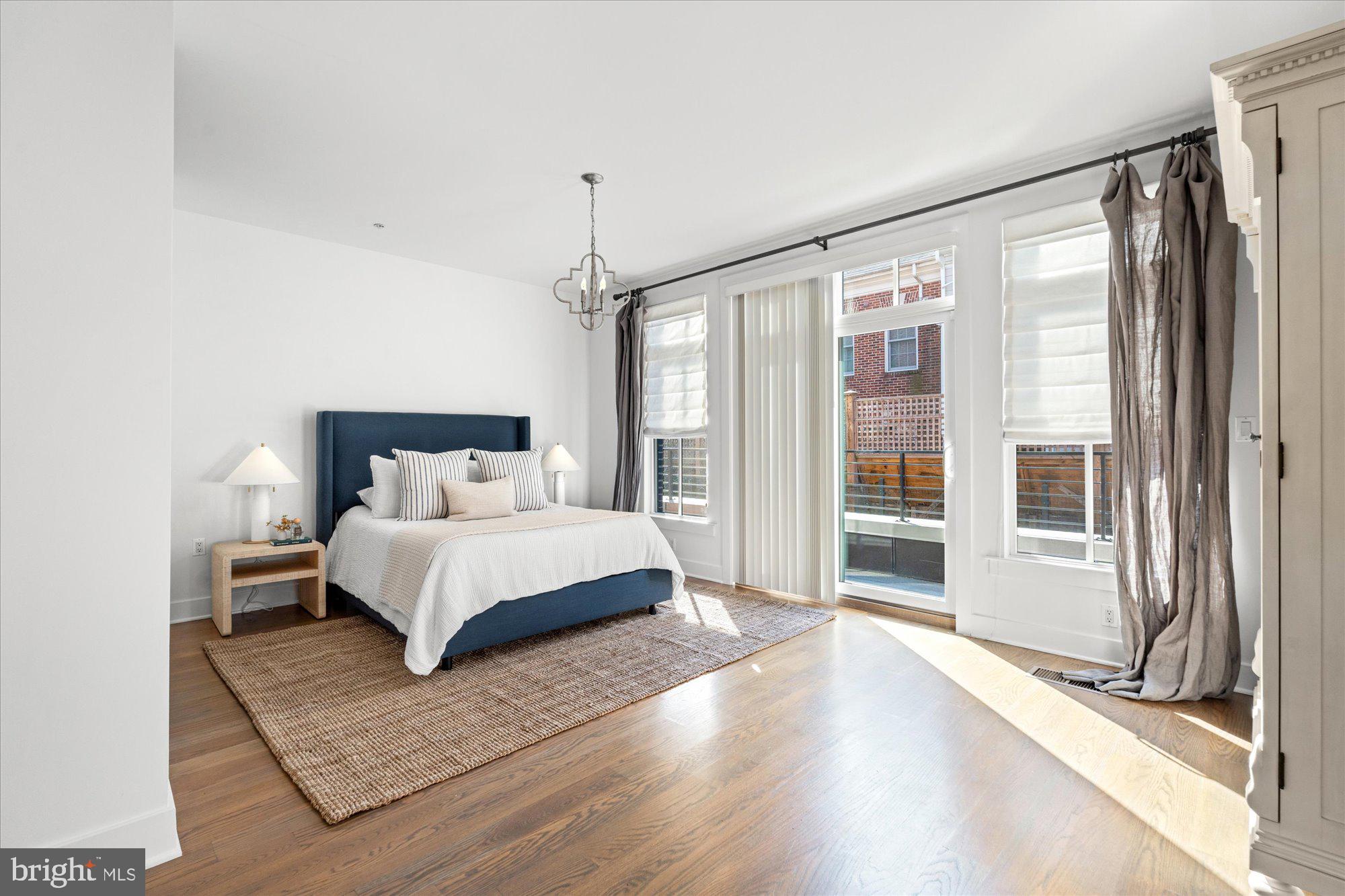 PRINTERS ROW - Residential