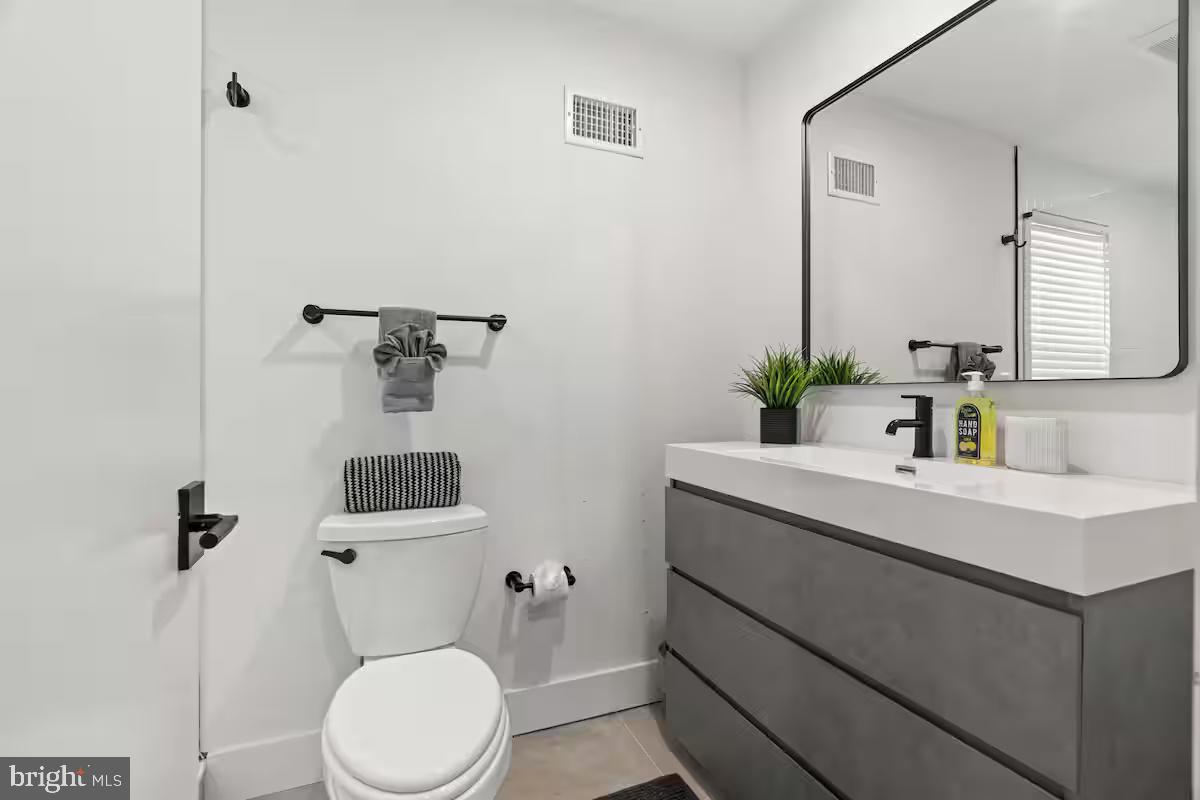 GRADUATE HOSPITAL - Residential