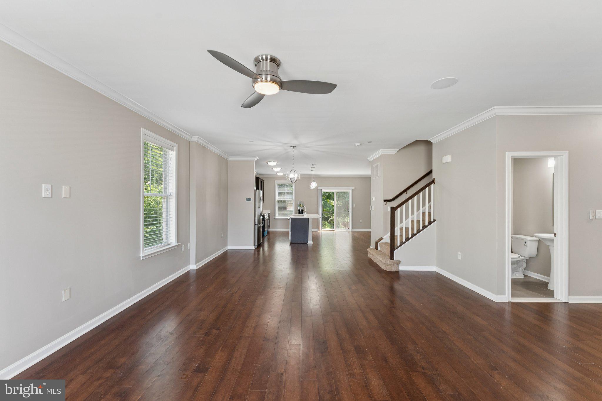 412 WOODCREST DRIVE SE 412B
