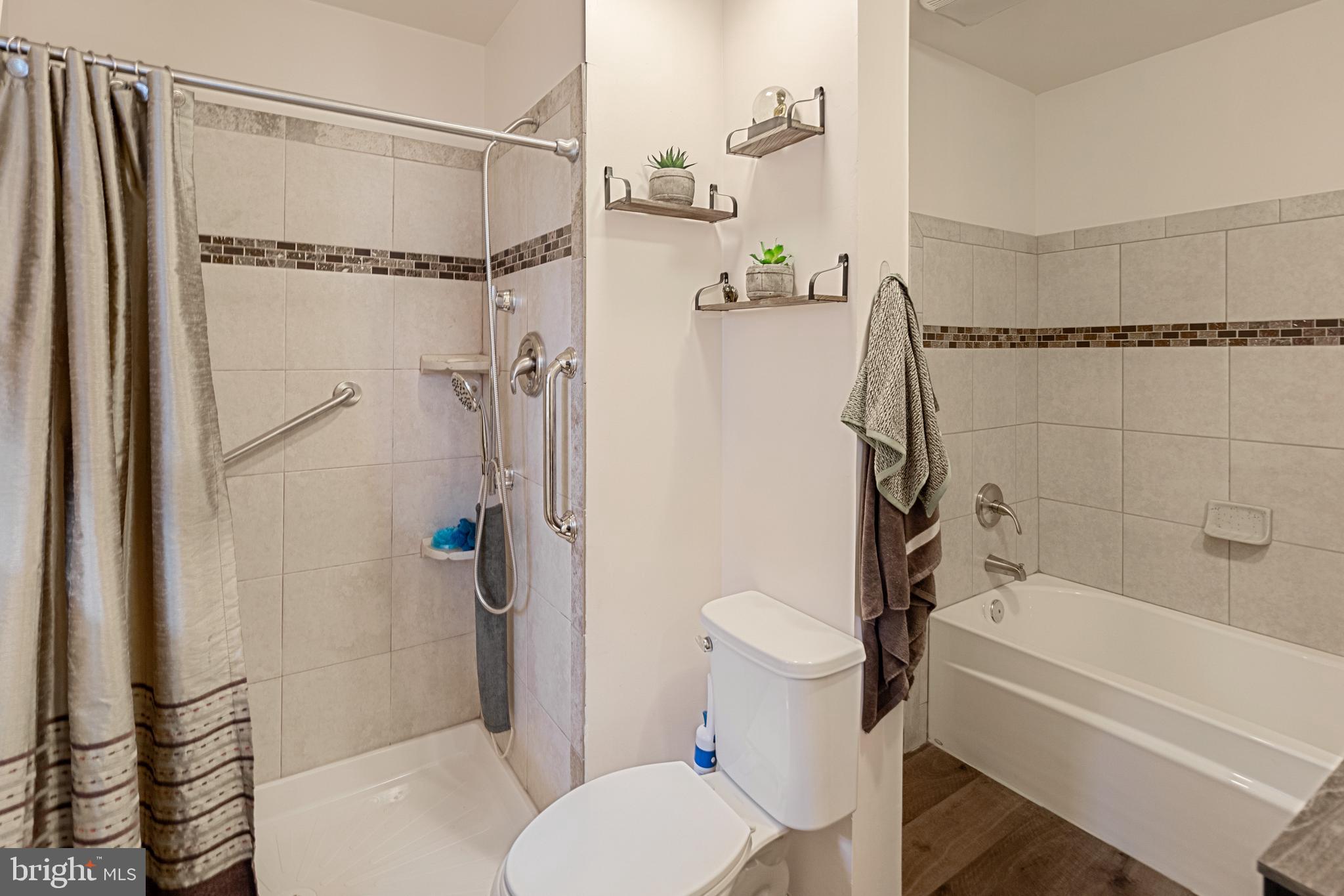 LAYDON PARK - Residential