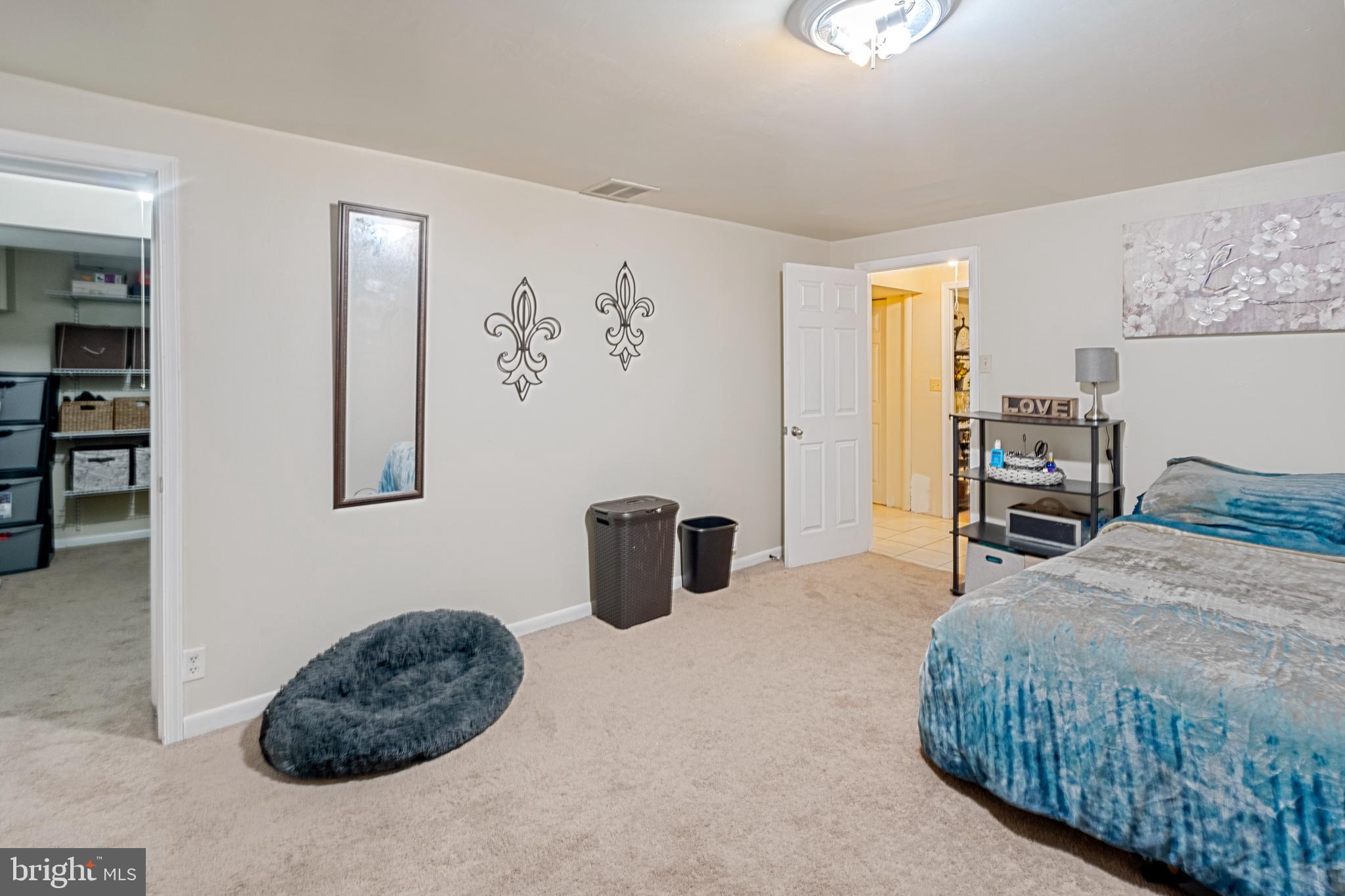 LAYDON PARK - Residential