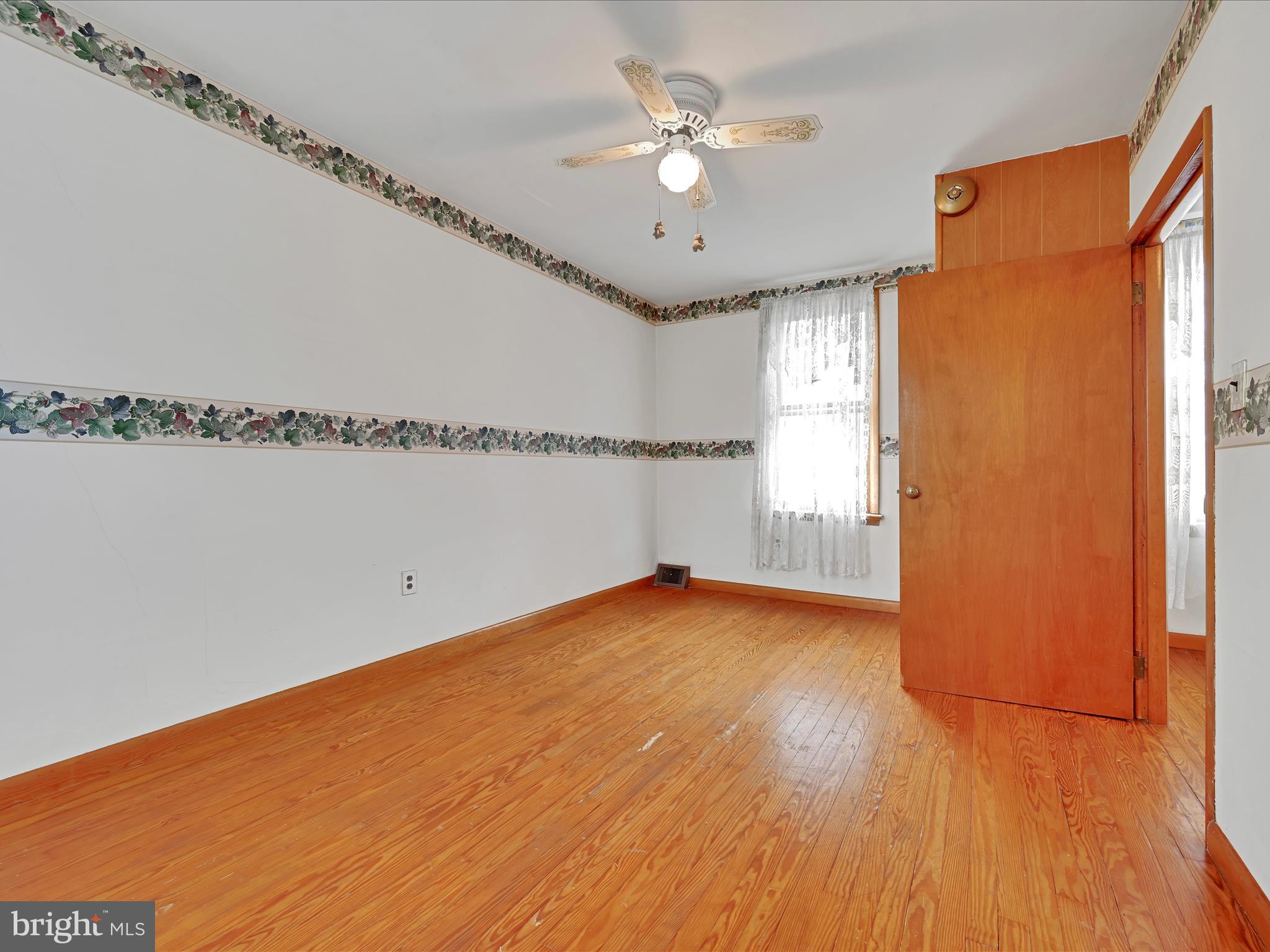 LEESPORT GARDENS - Residential