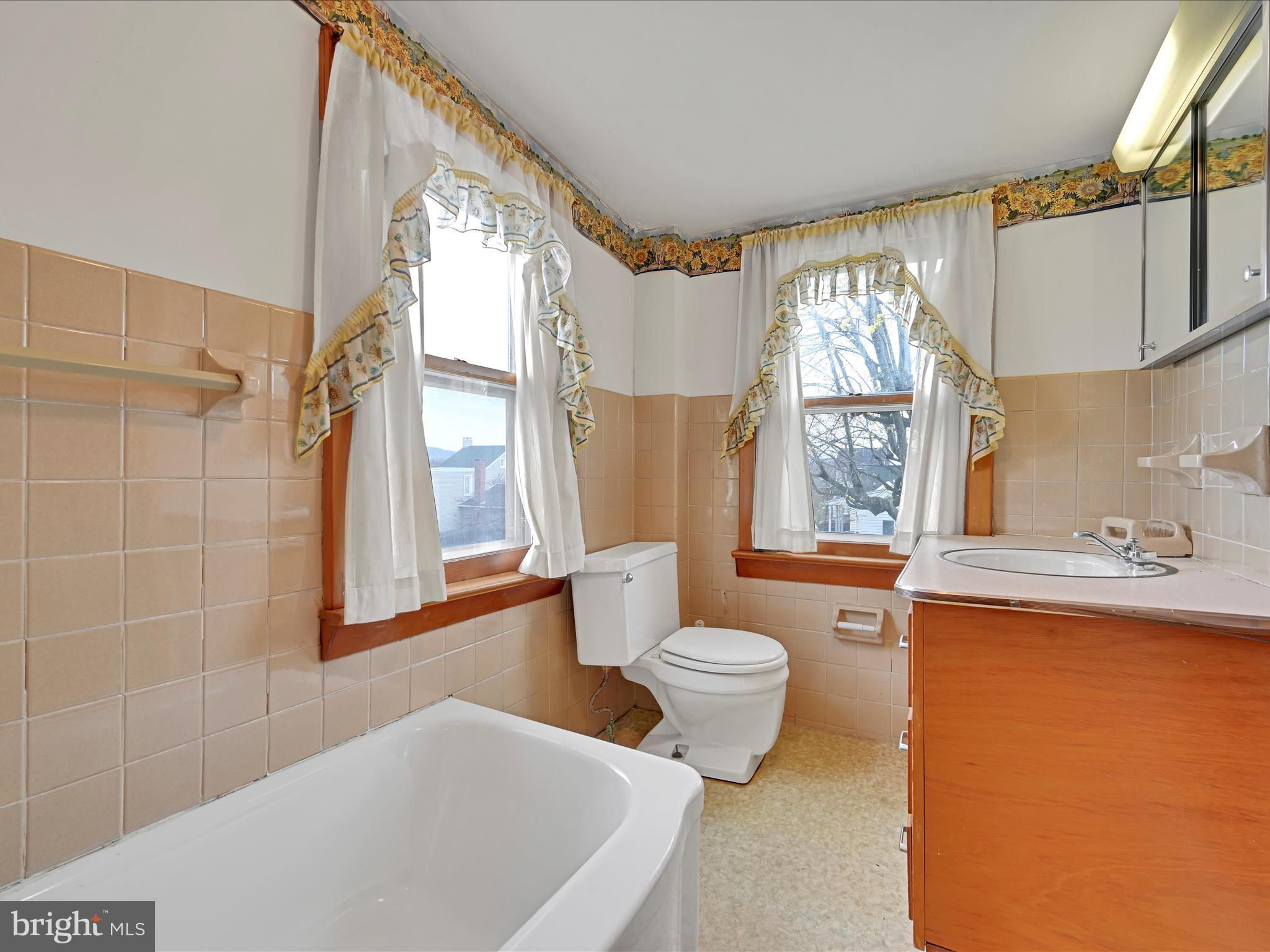 LEESPORT GARDENS - Residential