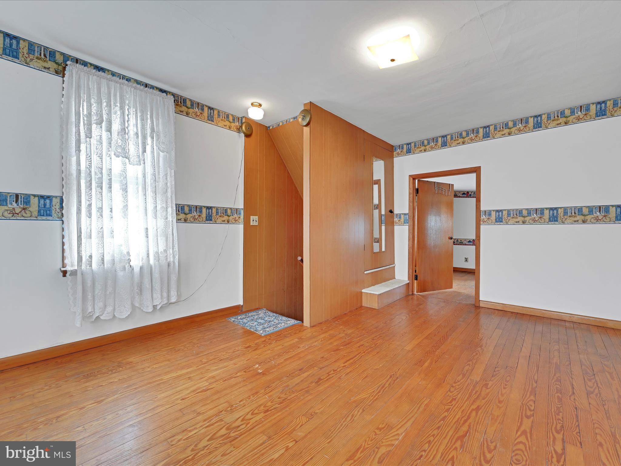 LEESPORT GARDENS - Residential