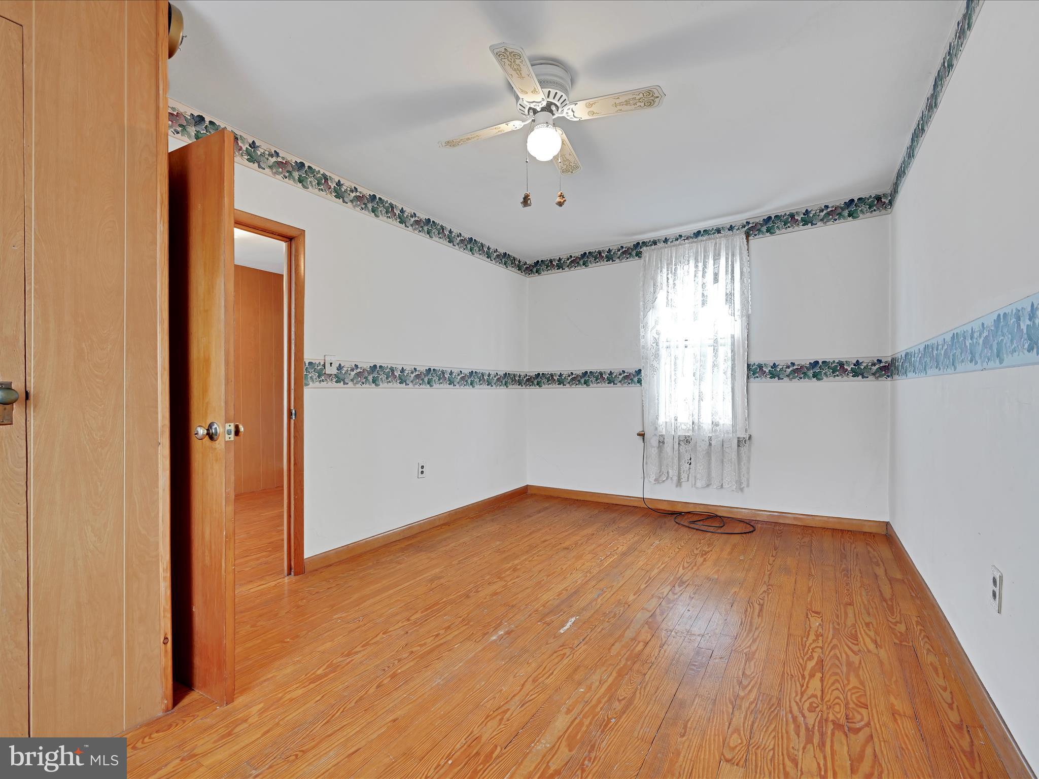 LEESPORT GARDENS - Residential