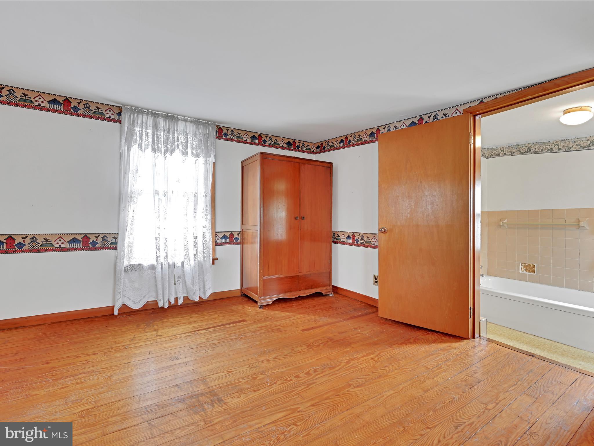 LEESPORT GARDENS - Residential