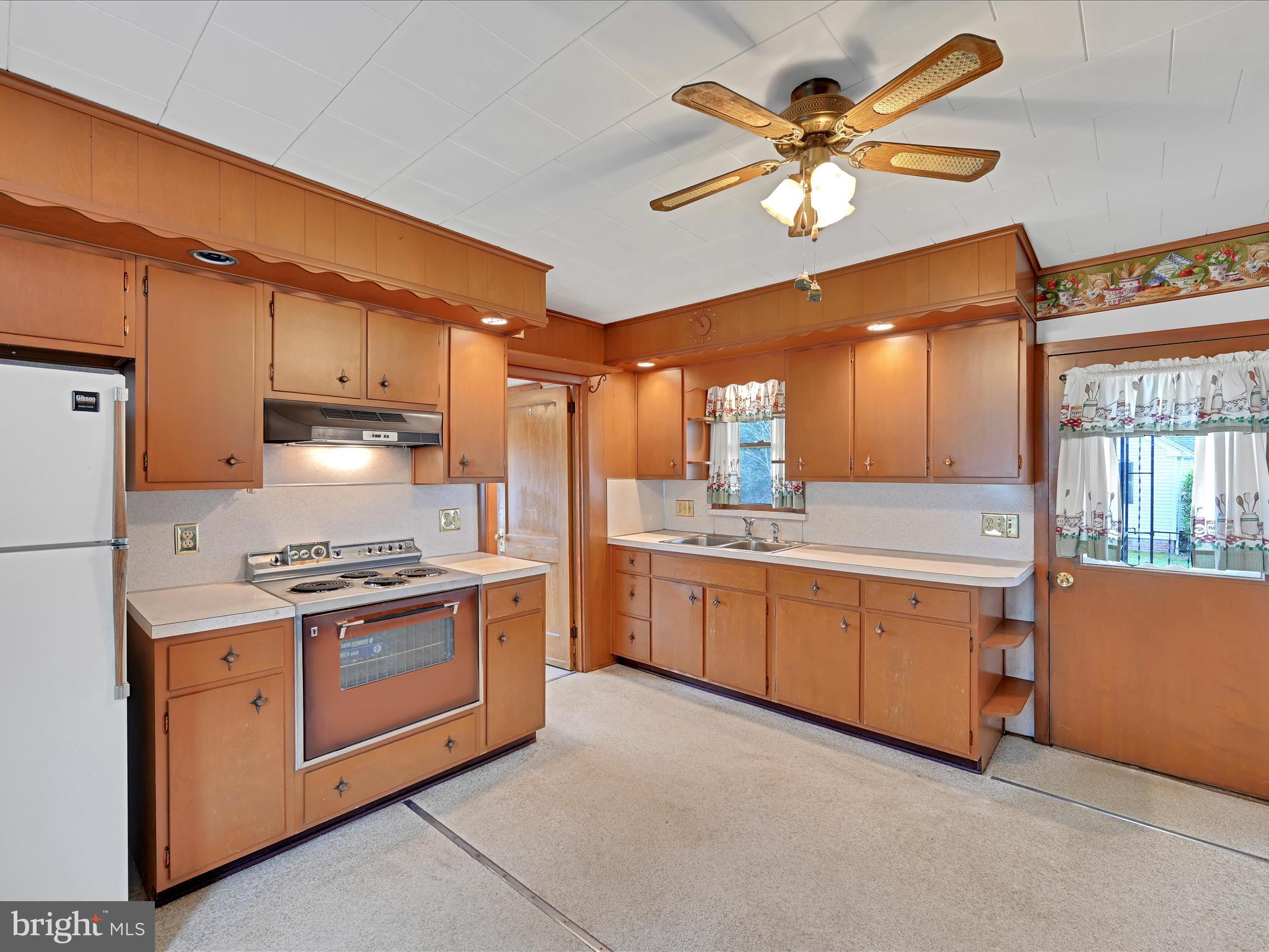 LEESPORT GARDENS - Residential