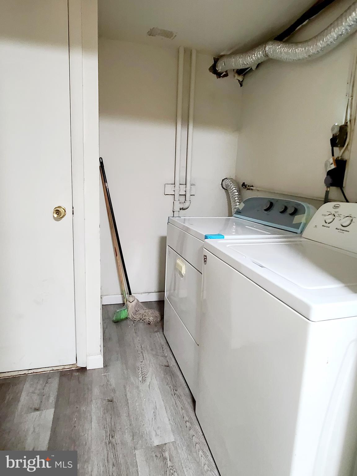 RIDGELEIGH - Residential