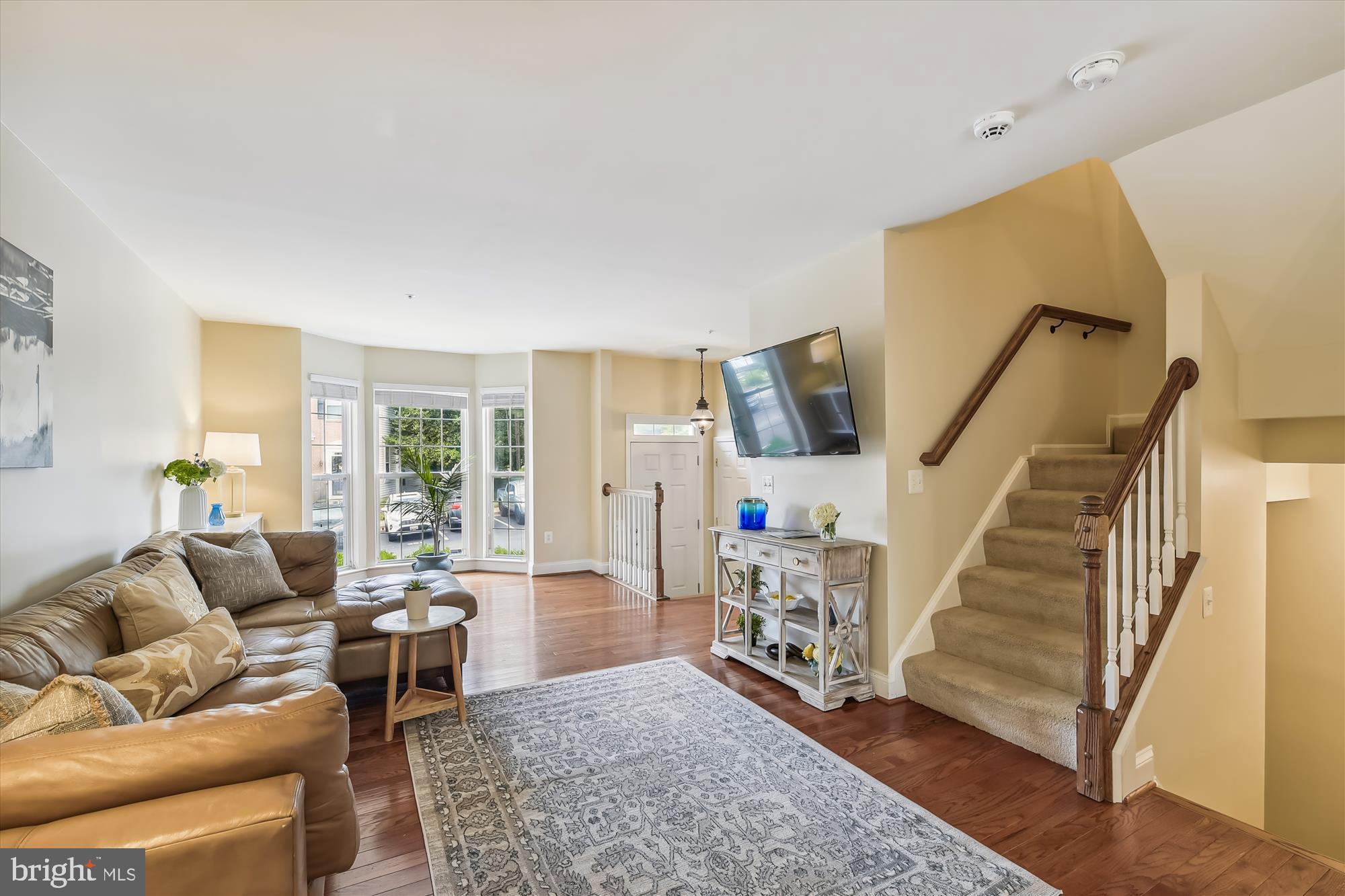 WINDGATE CONDO - Residential