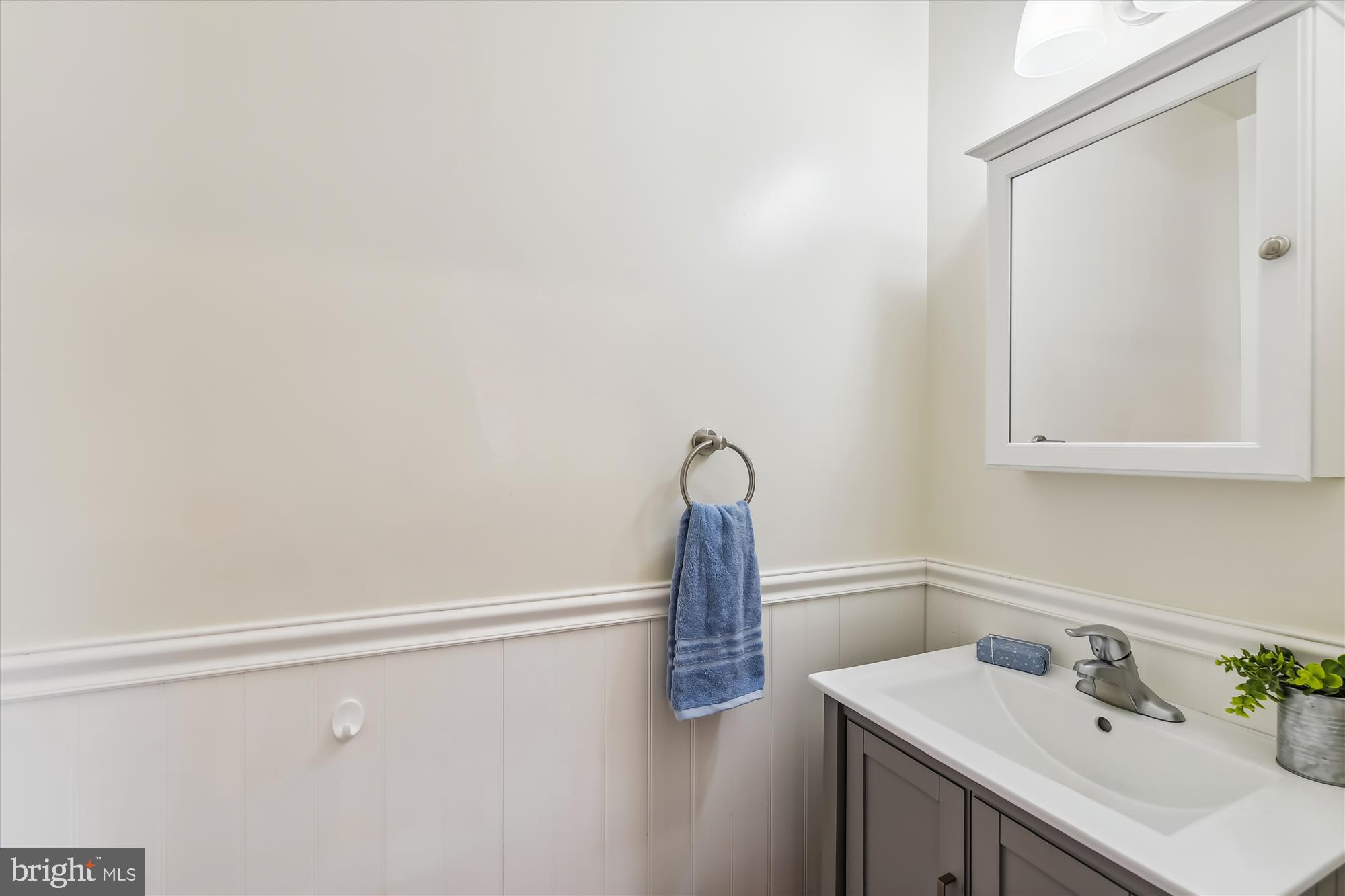 WINDGATE CONDO - Residential