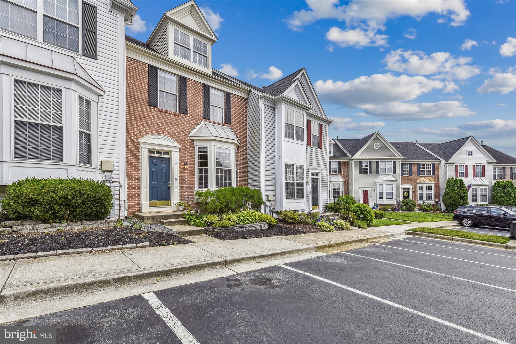 WINDGATE CONDO - Residential